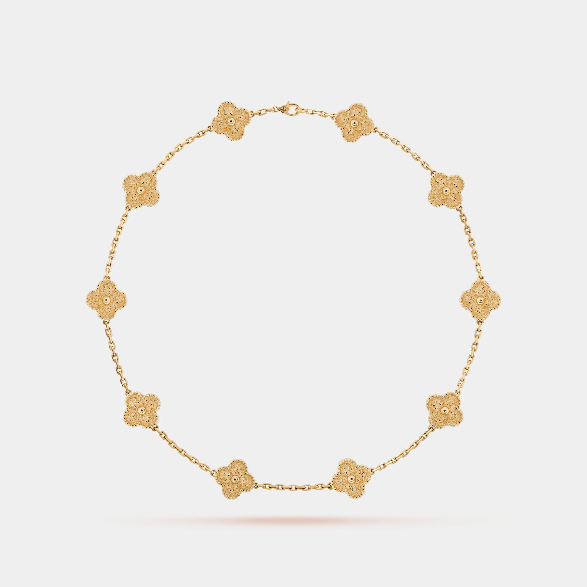 van cleef arpels- intage alhambra necklace 10 motifs yellow gold front close view