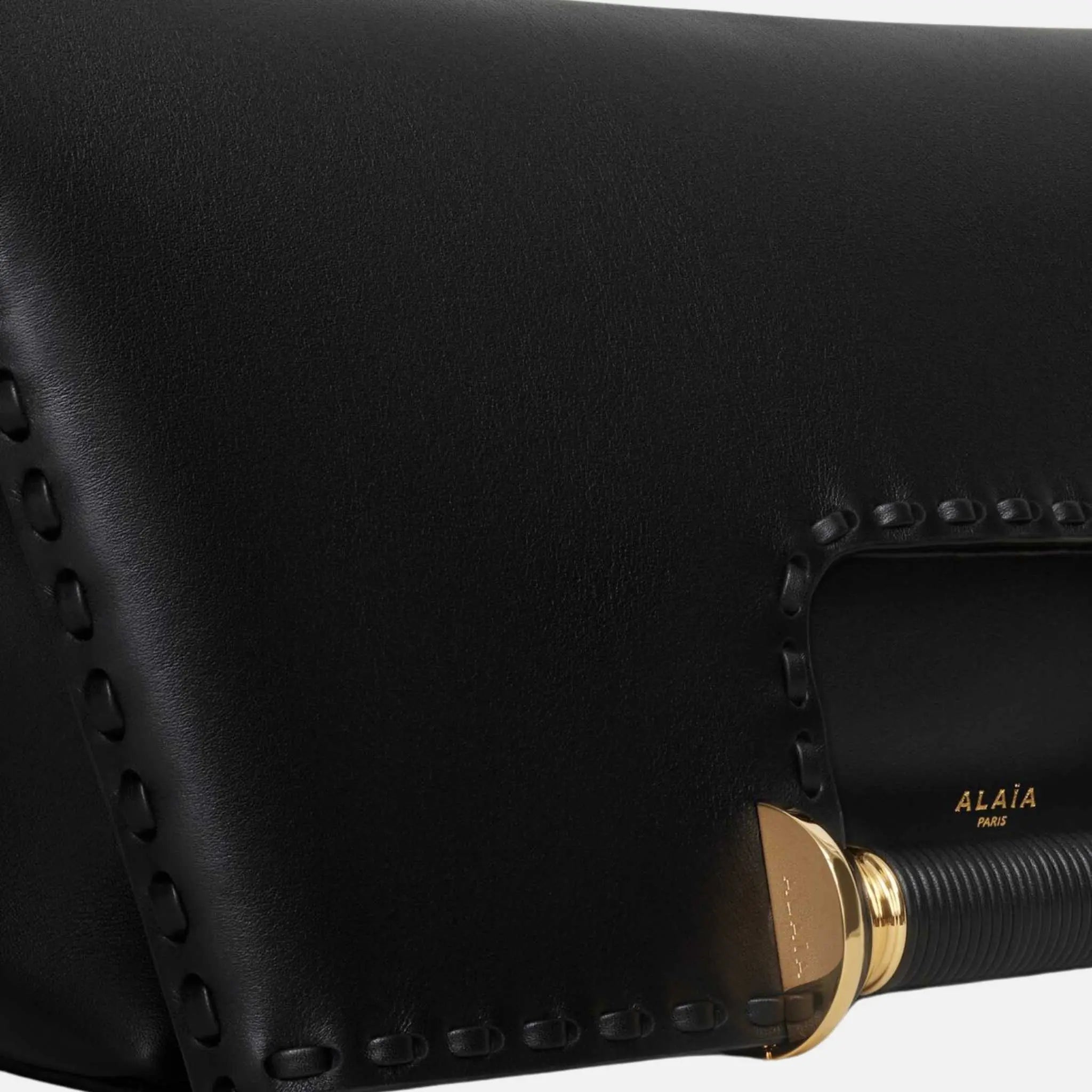 Alaia Bobine Tote Bag In Calfskin, Black, Close