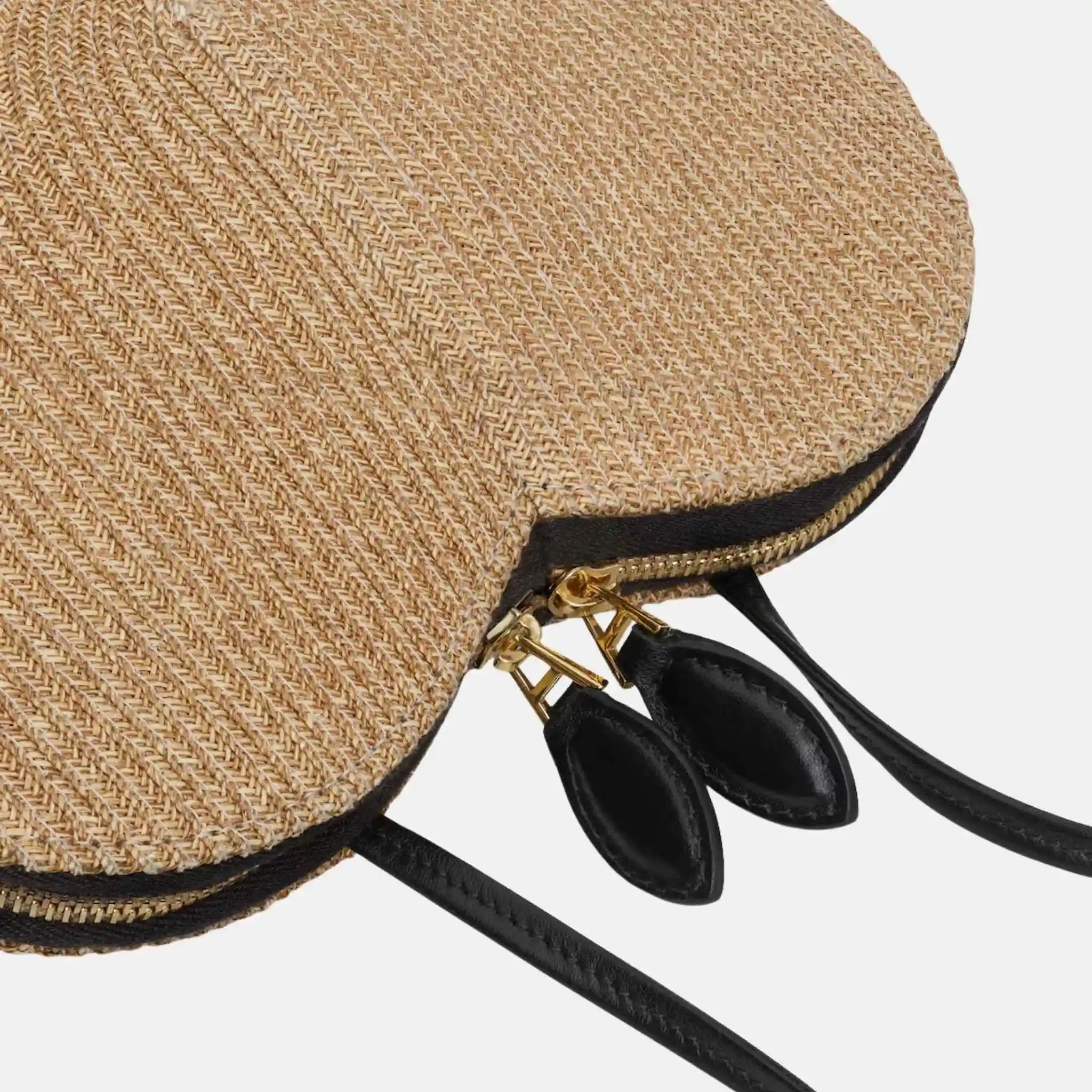 Alaia Le Coeur Heart Bag in Raffia, Close