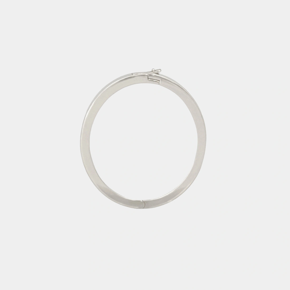 Ashna Mehta Bag Charm Extension Oval Ring, White Gold, Front