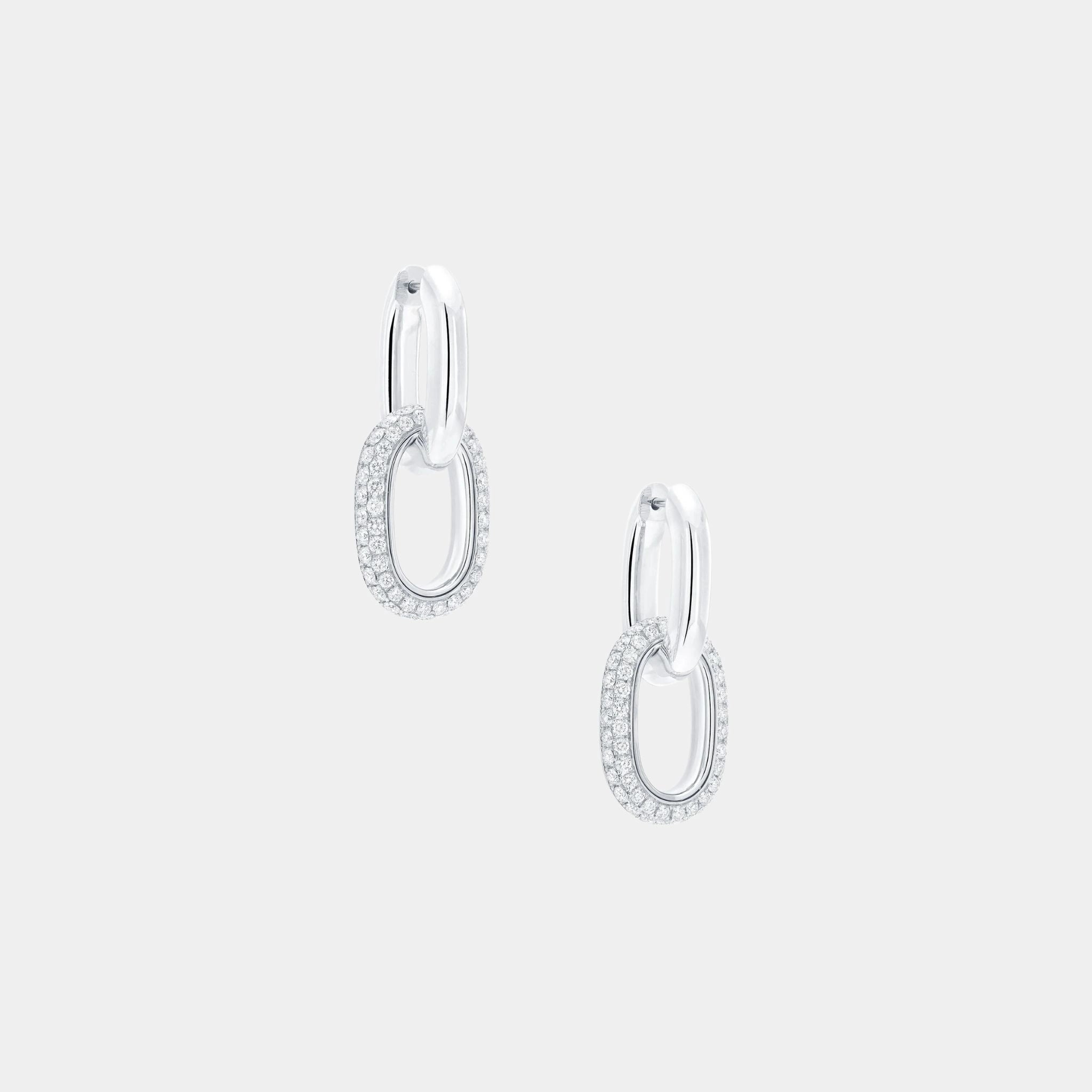Graff Be Be Together Diamond Earrings White Gold, Side