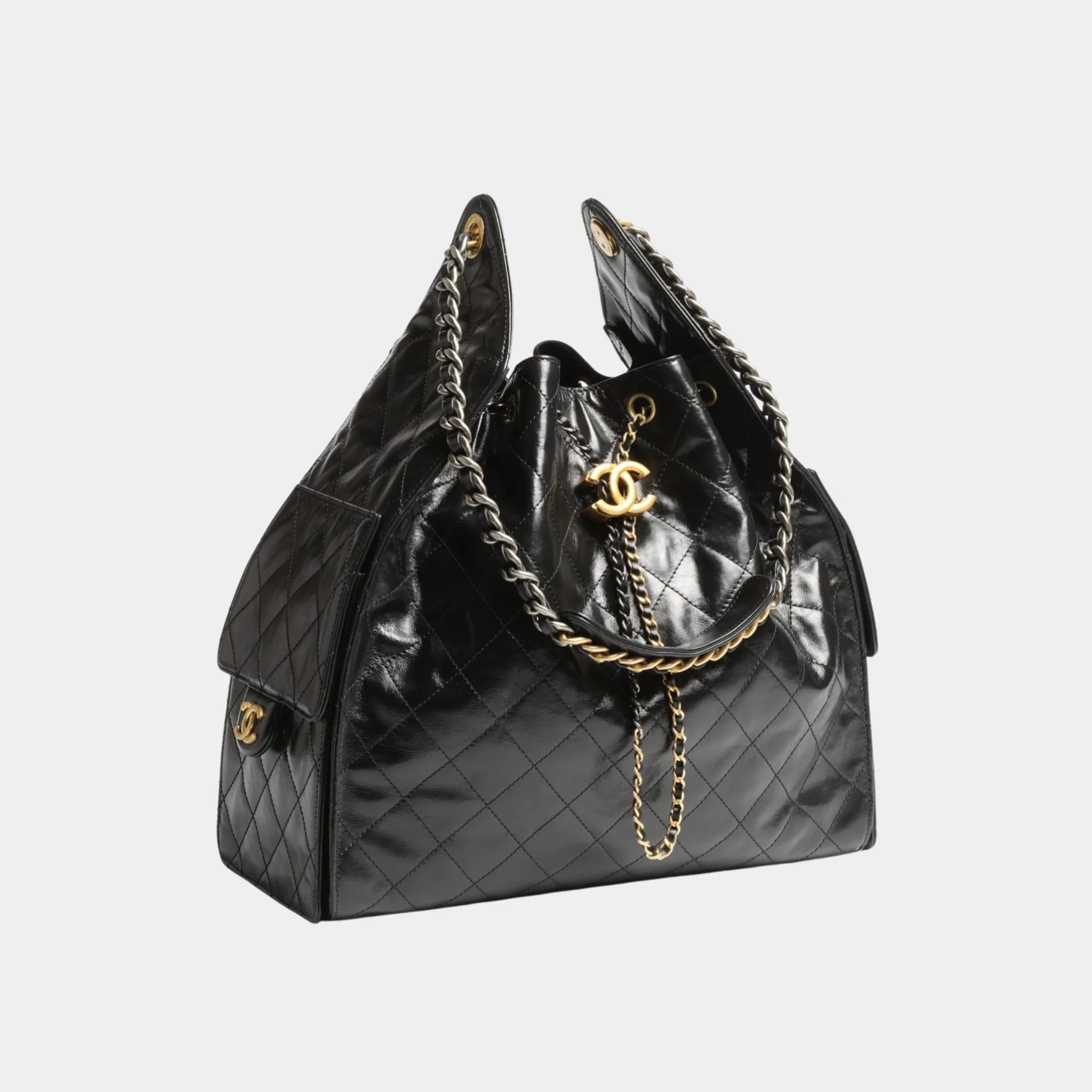 Chanel 25 Medium Handbag in Shiny Crumpled Calfskin, Black, Side