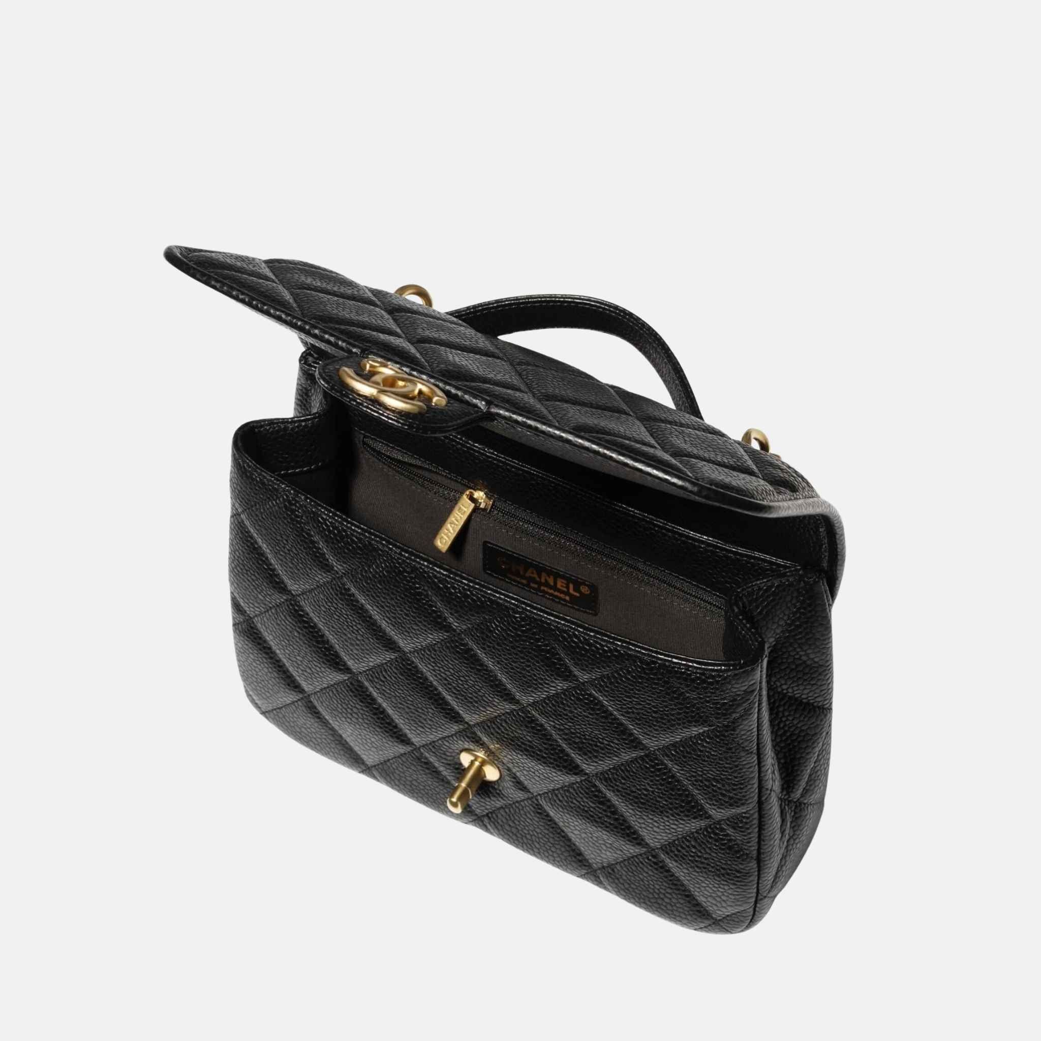 Chanel Backpack In Grained Shiny Calfskin And Gold Tone Metal, Inside