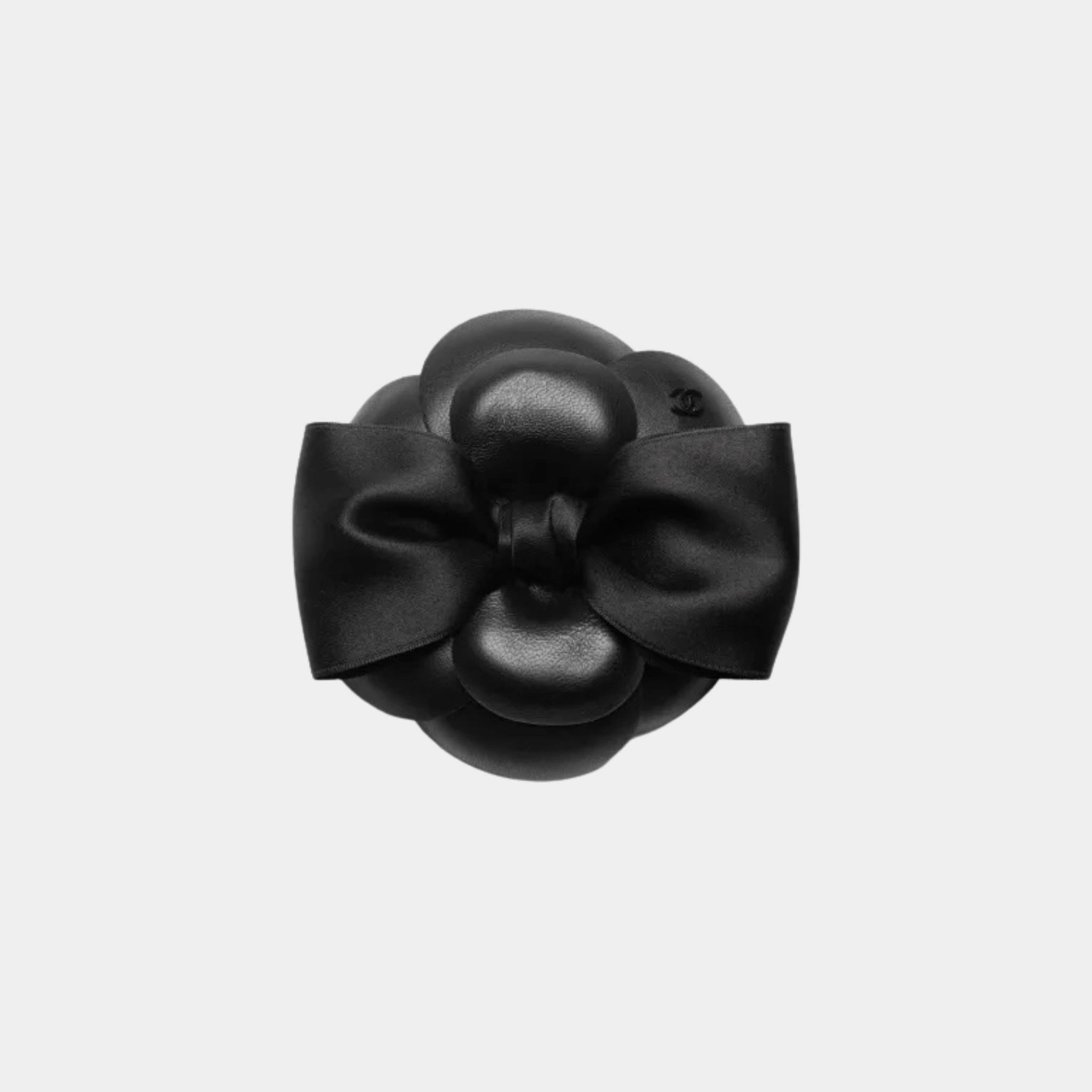 Camellia Silk satin black, front