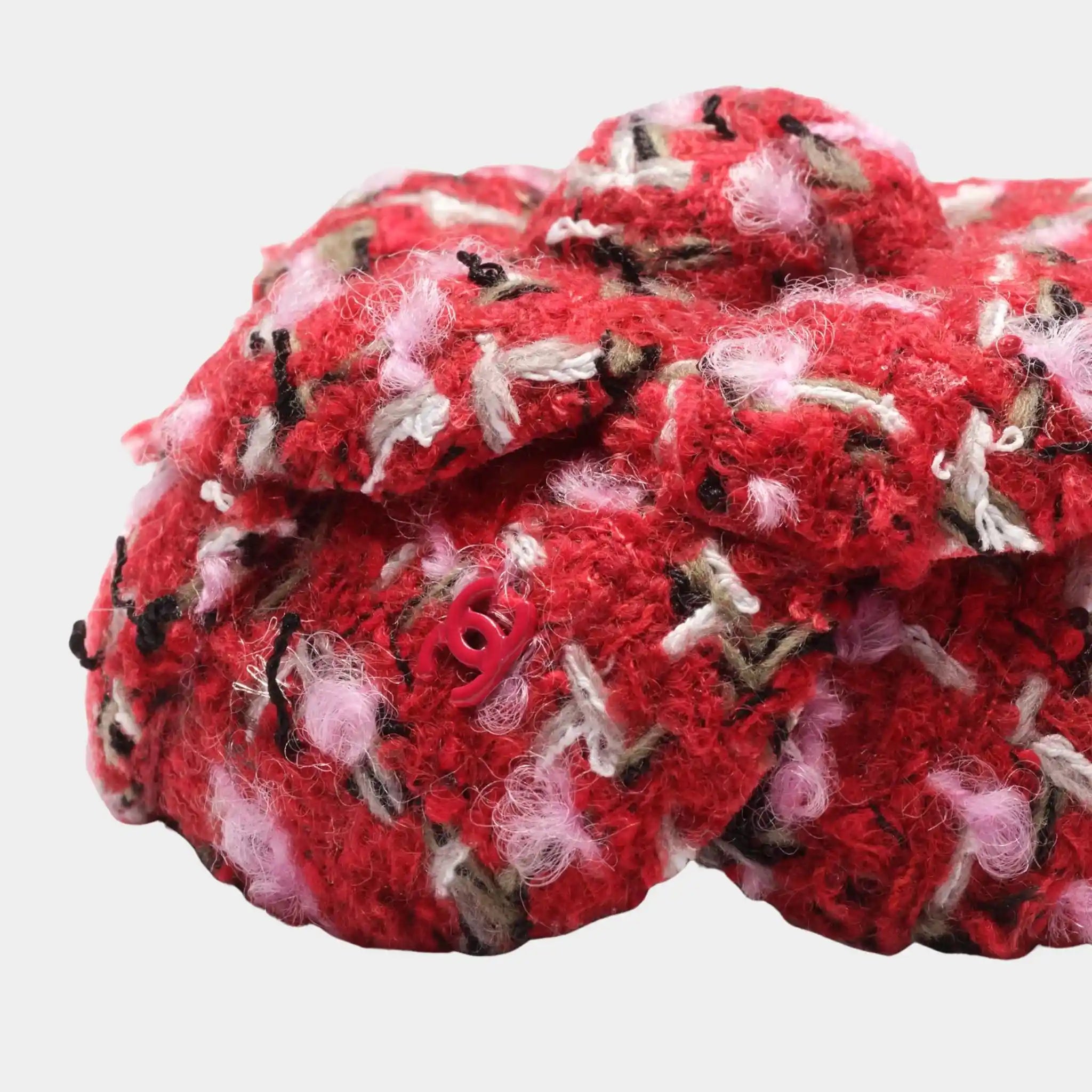 Chanel Camellia Wool & Tweed ,
Red, pink & black, Closeup