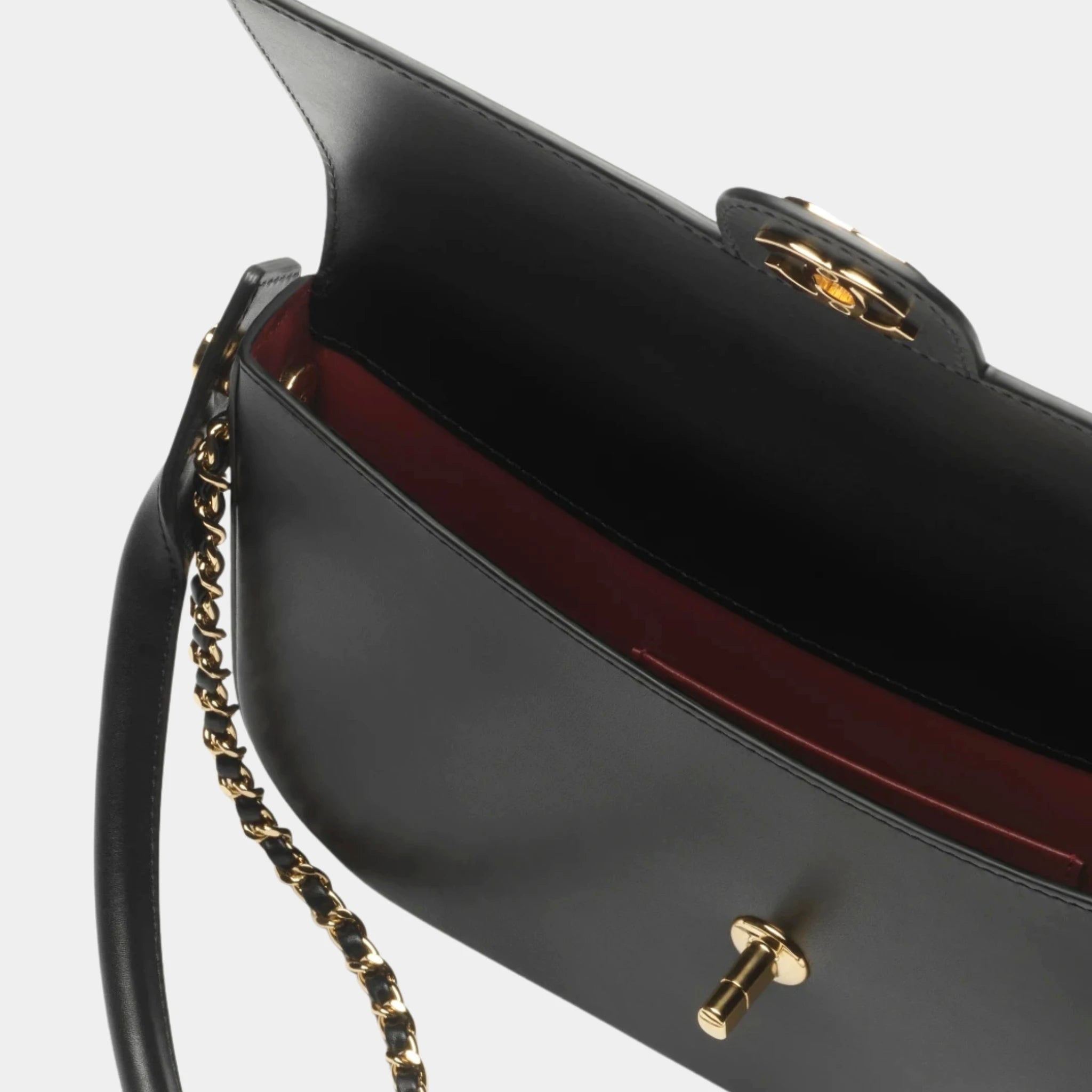 Chanel Clutch in Black Shiny Calfskin & Gold-Tone Metal, Top