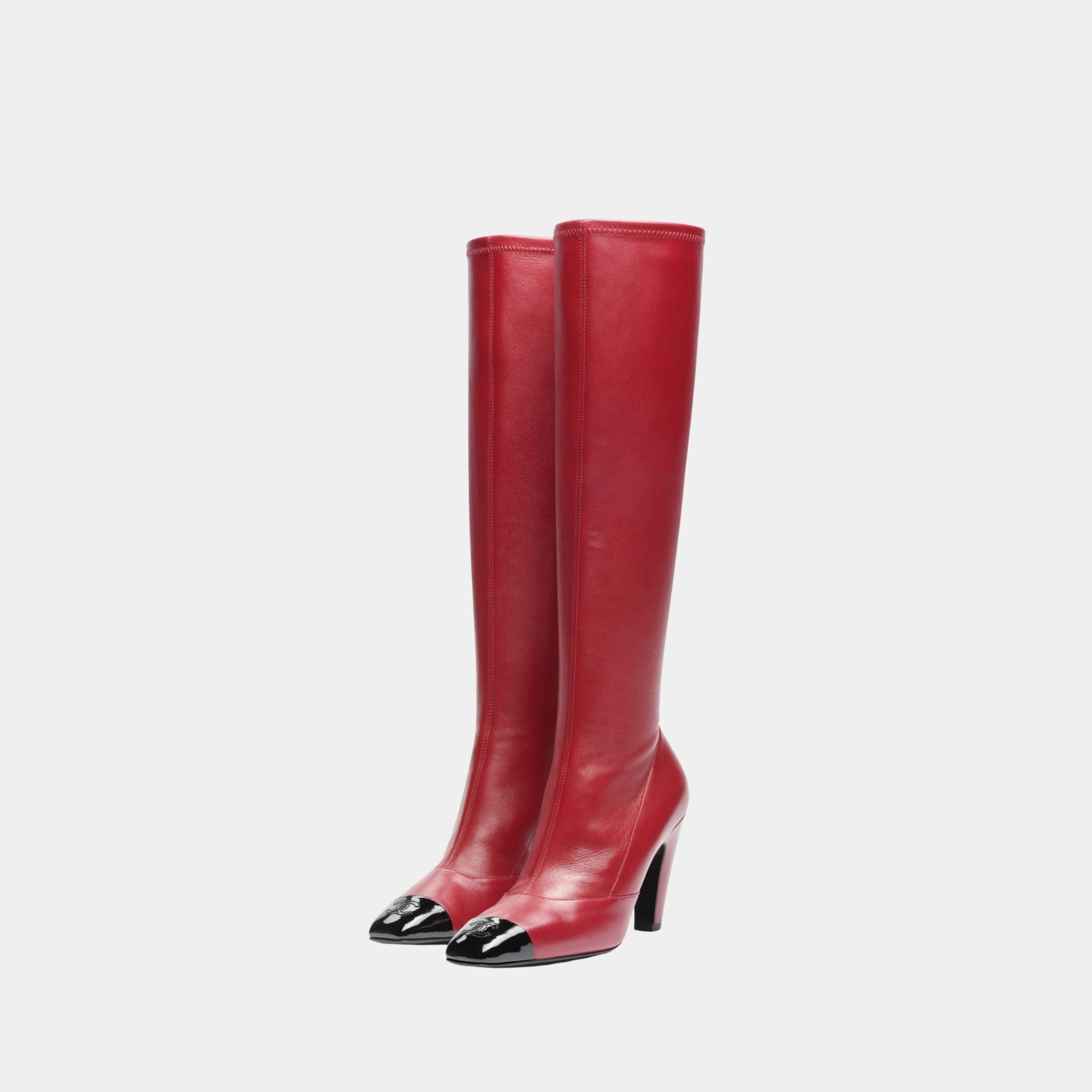 Chanel High Boots in Stretch Lambskin, Lambskin & Patent Calfskin, Burgundy Black, Front