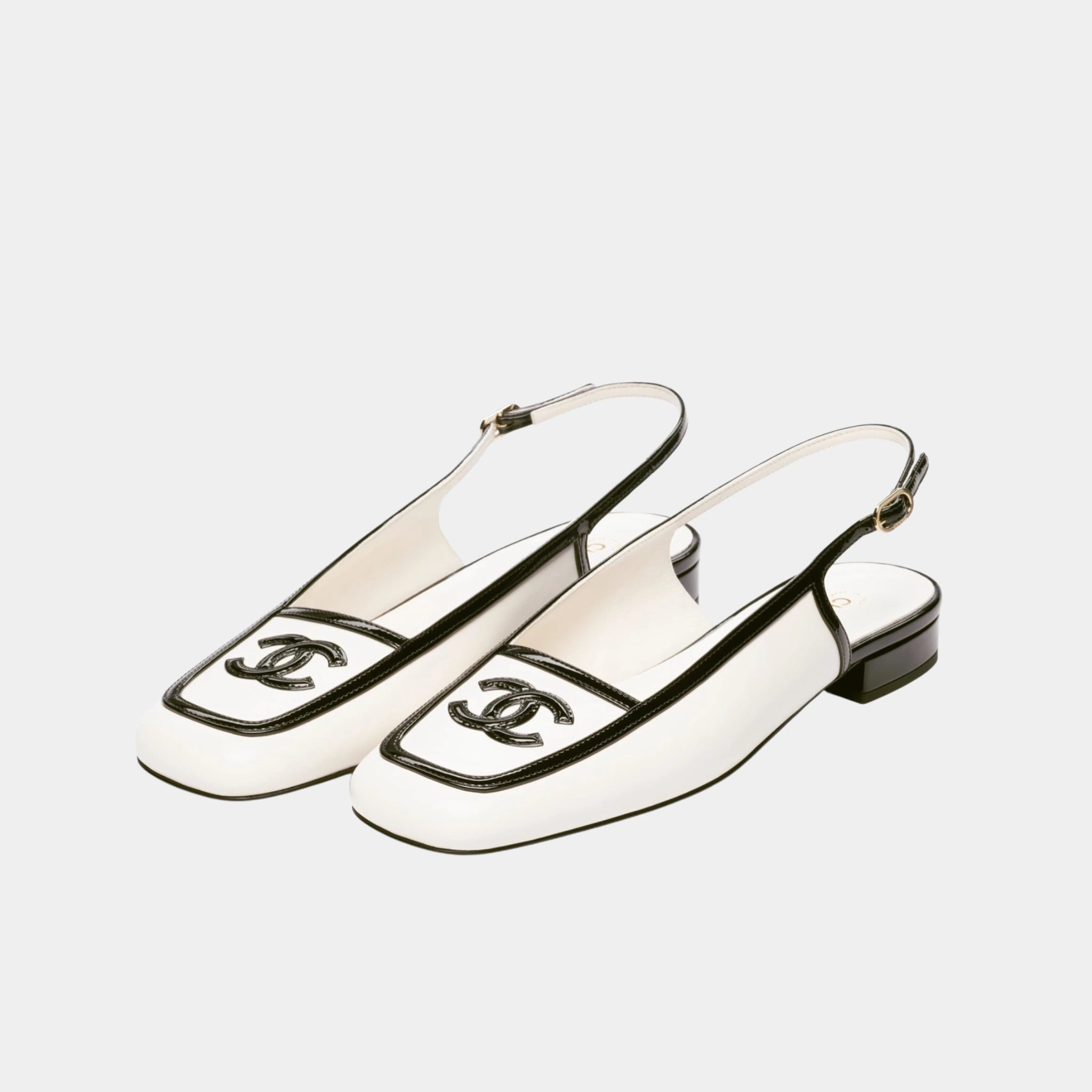 Chanel Low Heeled Slingbacks in Lambskin & Patent Calfskin, White Black, Front