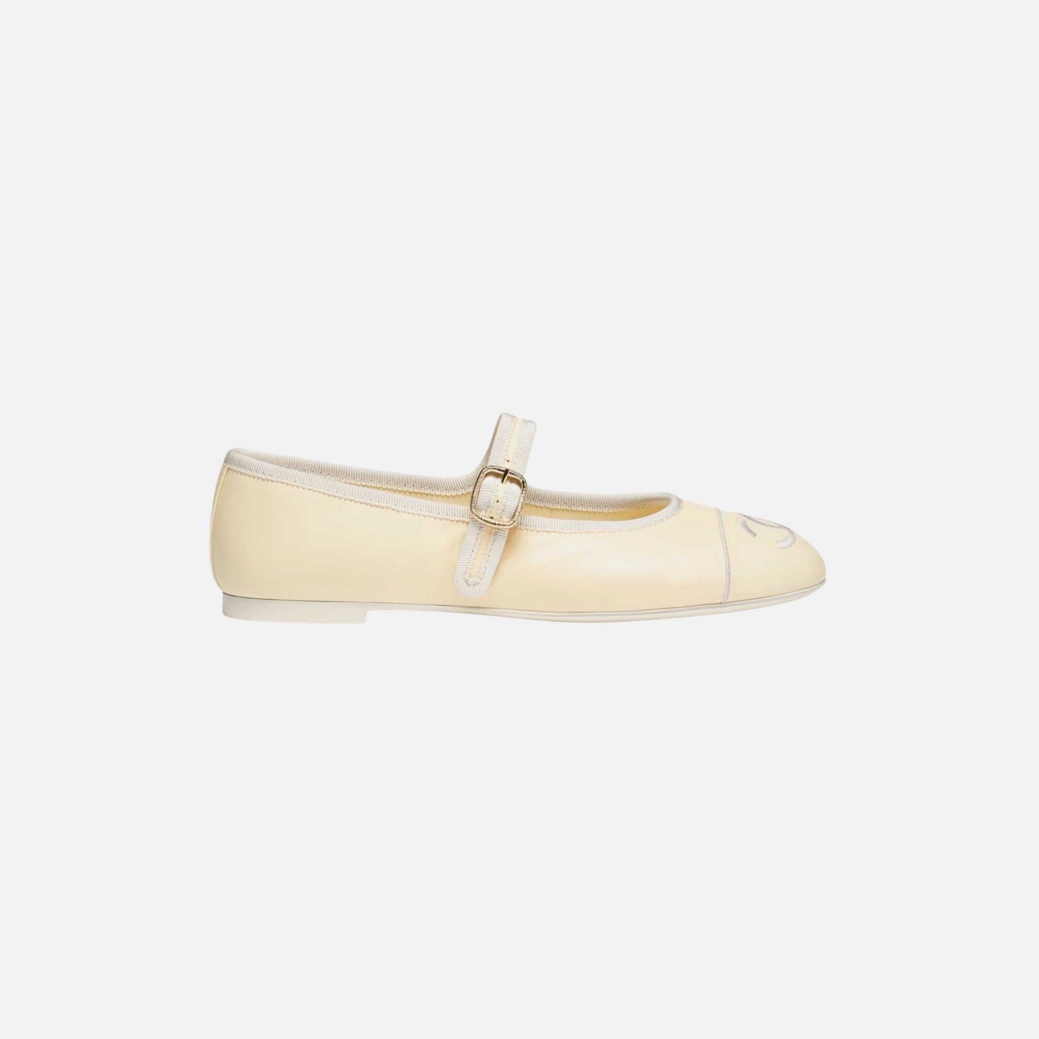 Chanel Mary Janes in Lambskin, Beige, Side