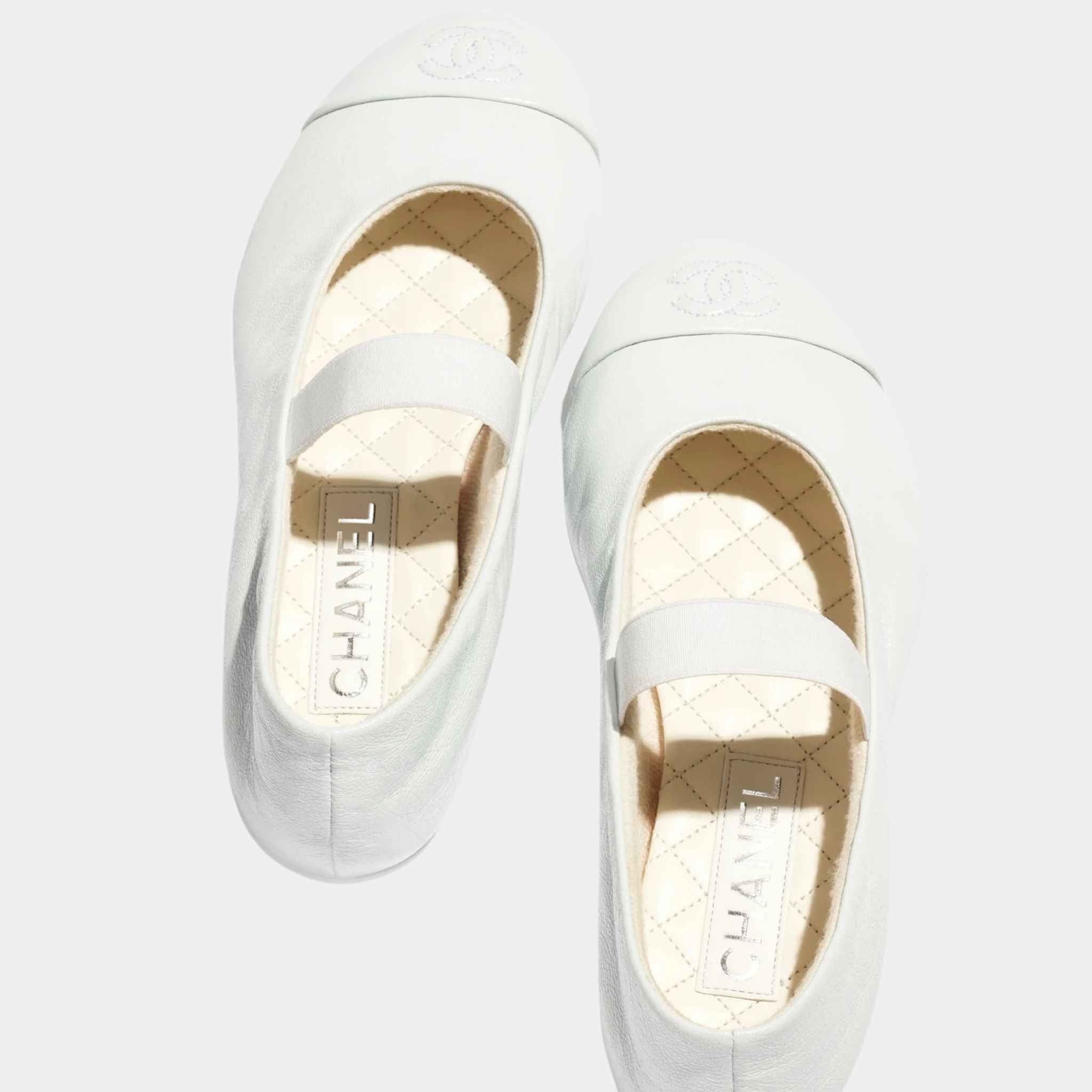 Chanel Mary Janes Lambskin White , Top