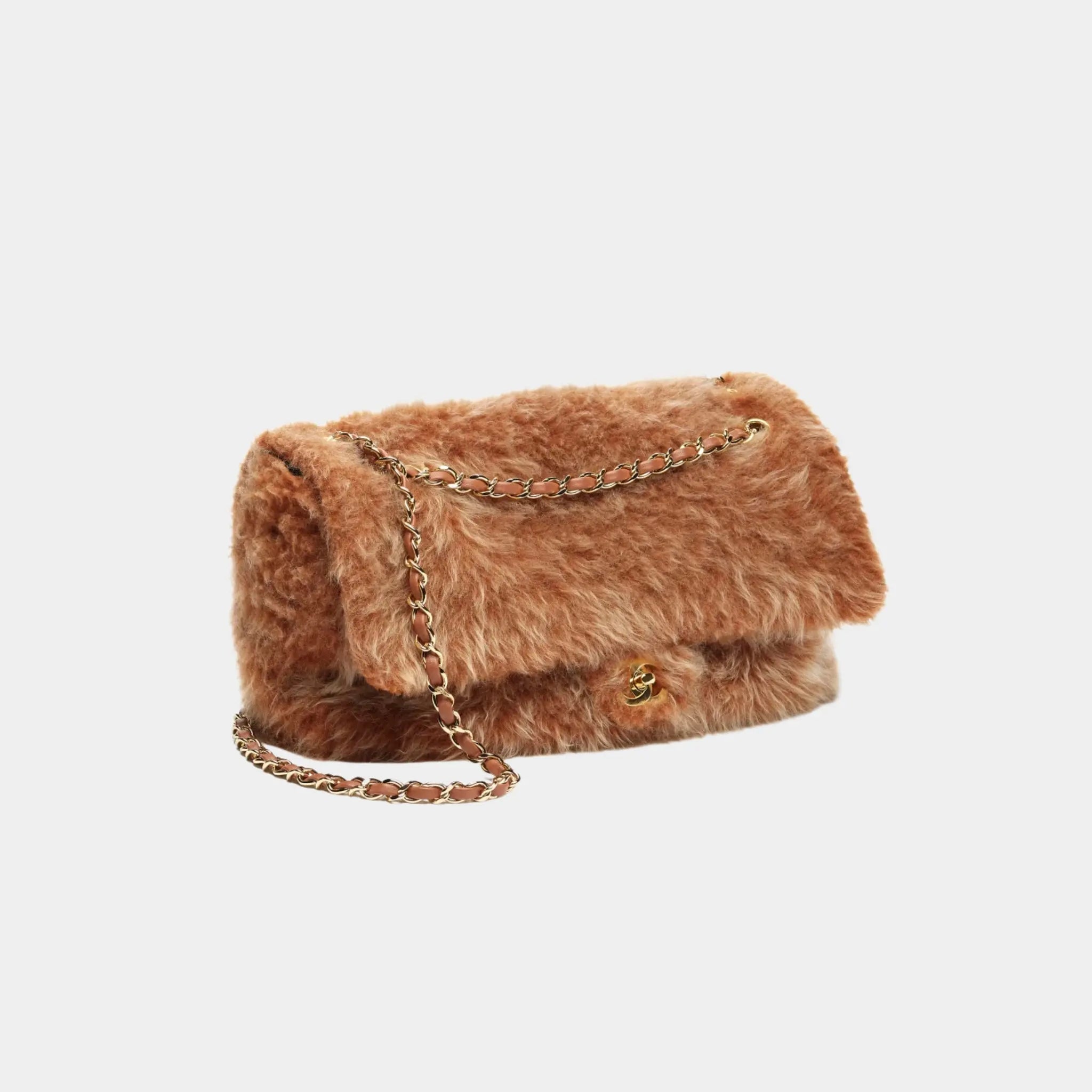 Chanel Maxi Flapbag in Brown Shearling Lambskin & Gold-Tone Metal, Side