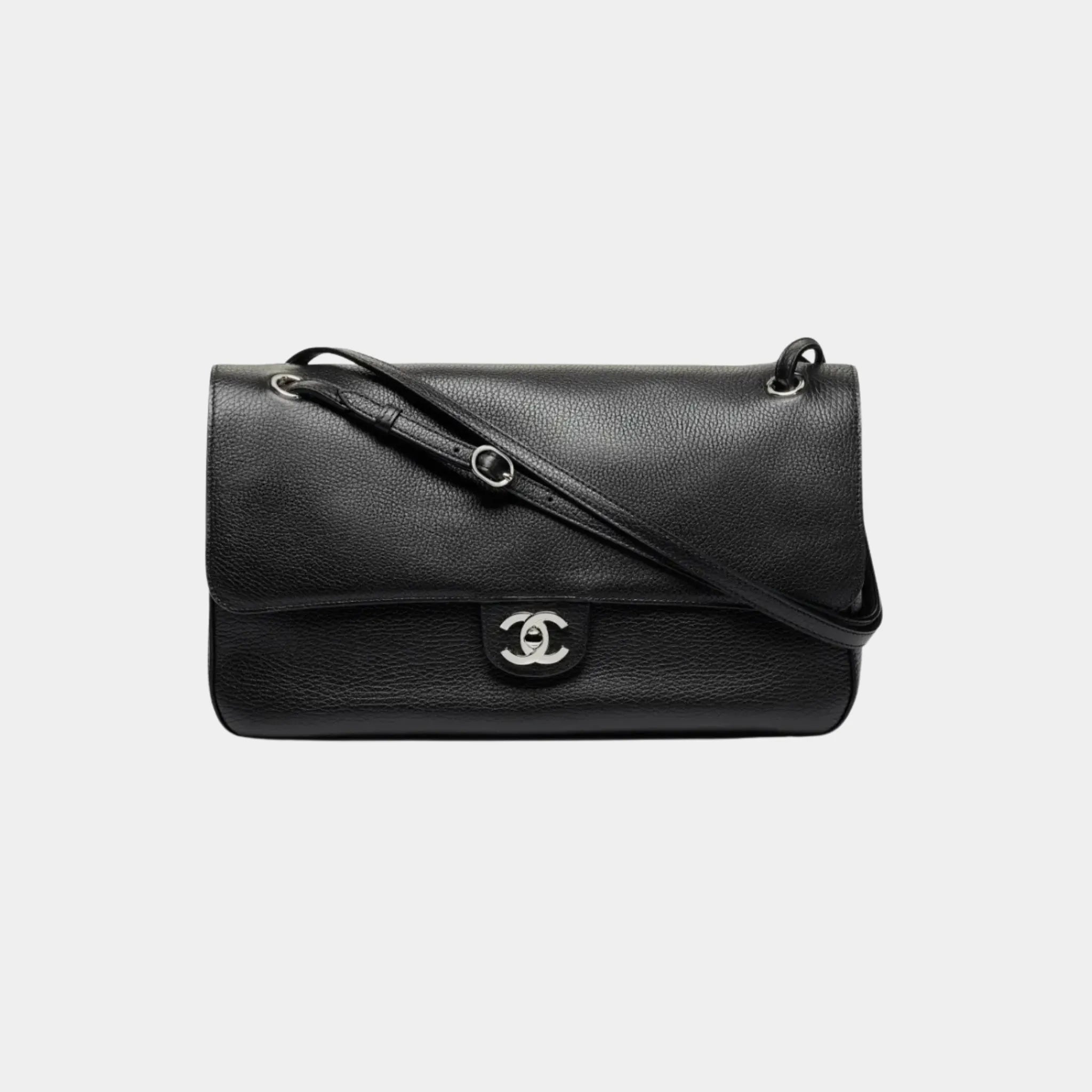Chanel Maxi Flapbag in Silver Metal & Grained Calfskin, Black, Front