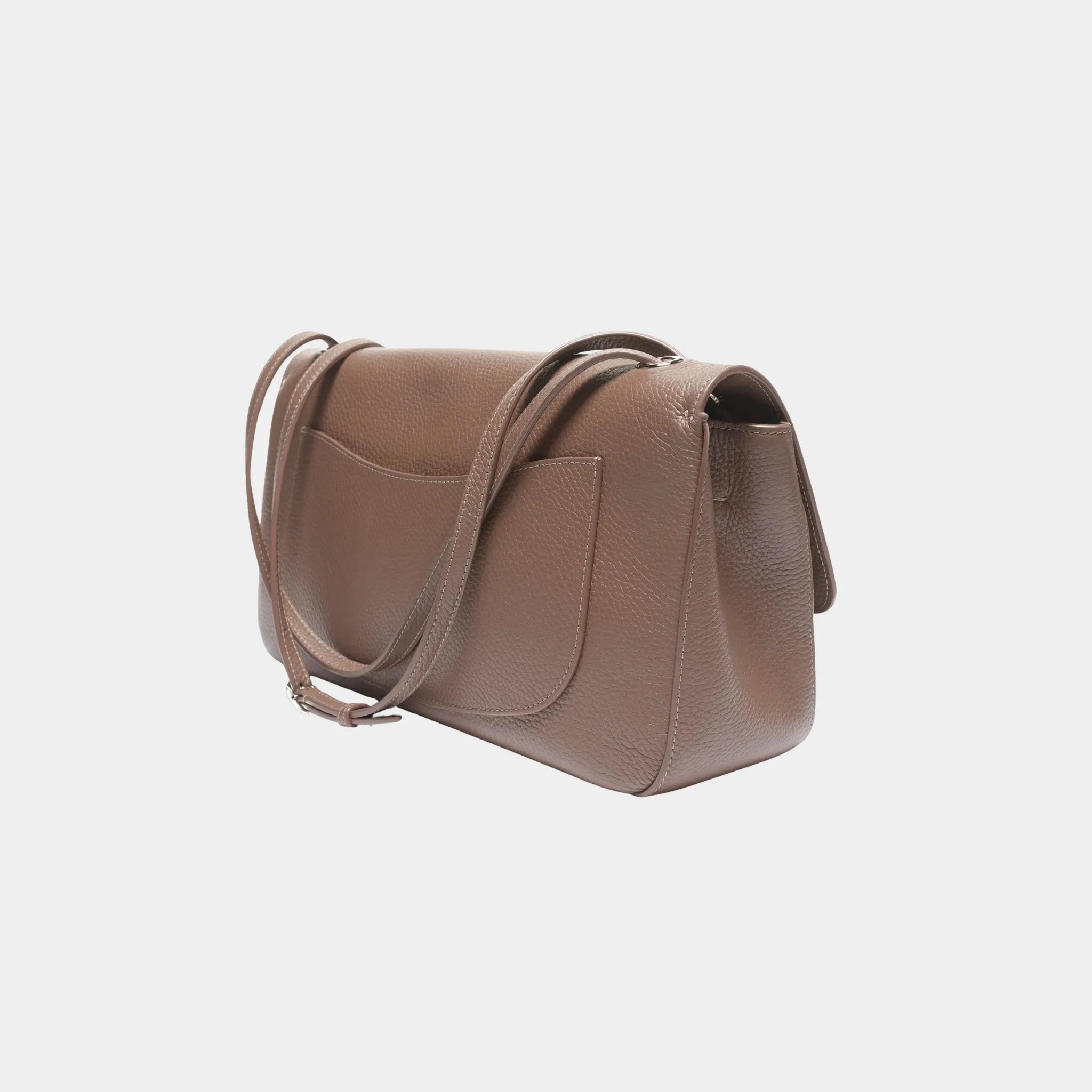 Chanel Maxi Flapbag in Silver Metal & Grained Calfskin, Light Brown, Back