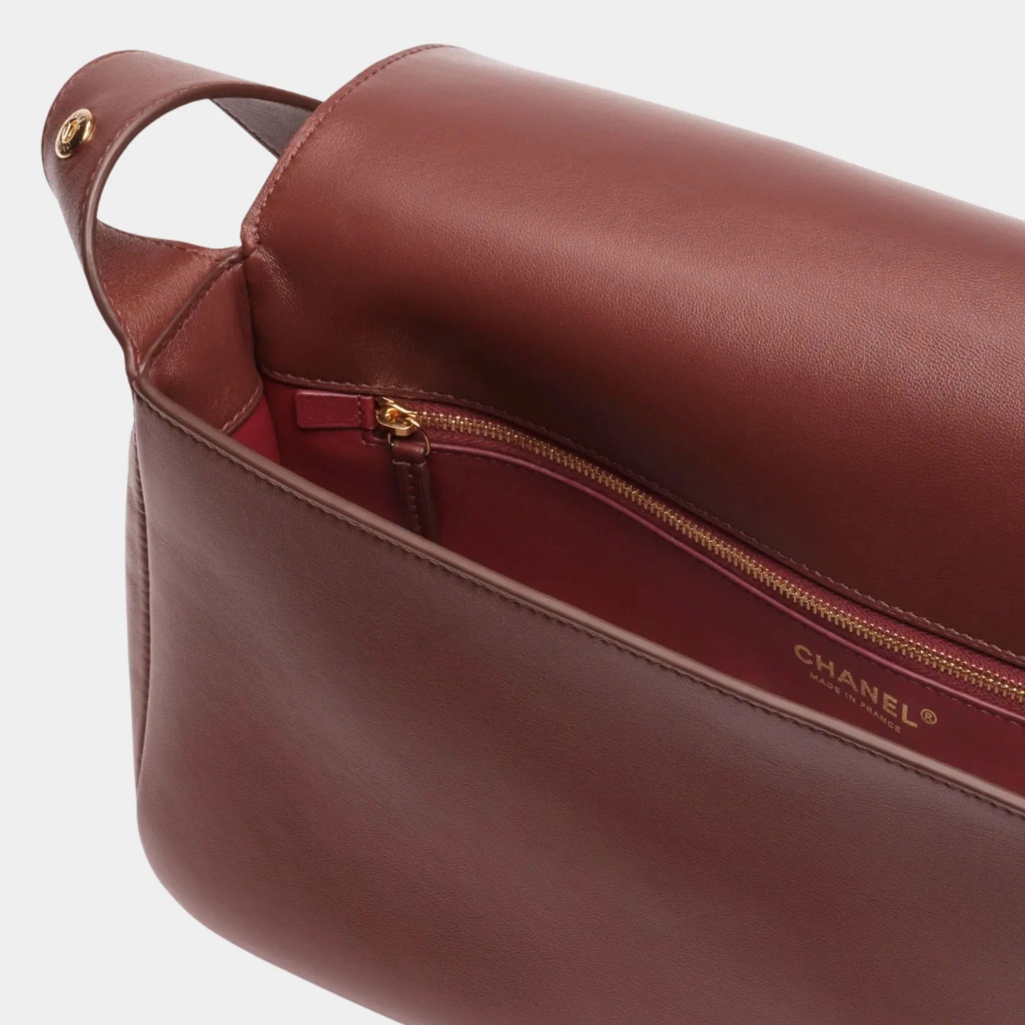 Chanel Maxi Messenger Bag Lamb Brown, Top