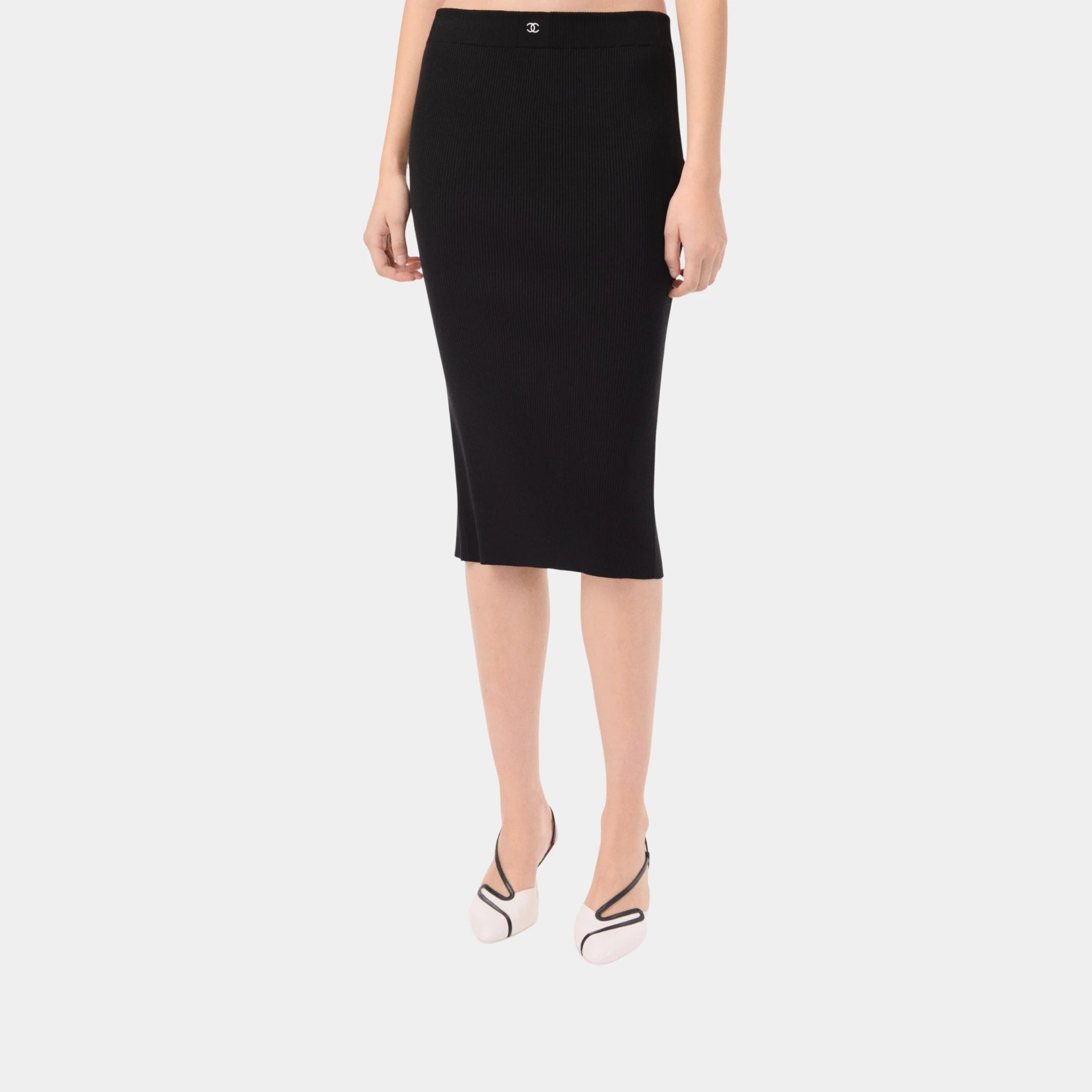 Chanel Midi Skirt in Black Wool & Silk, Black, Front