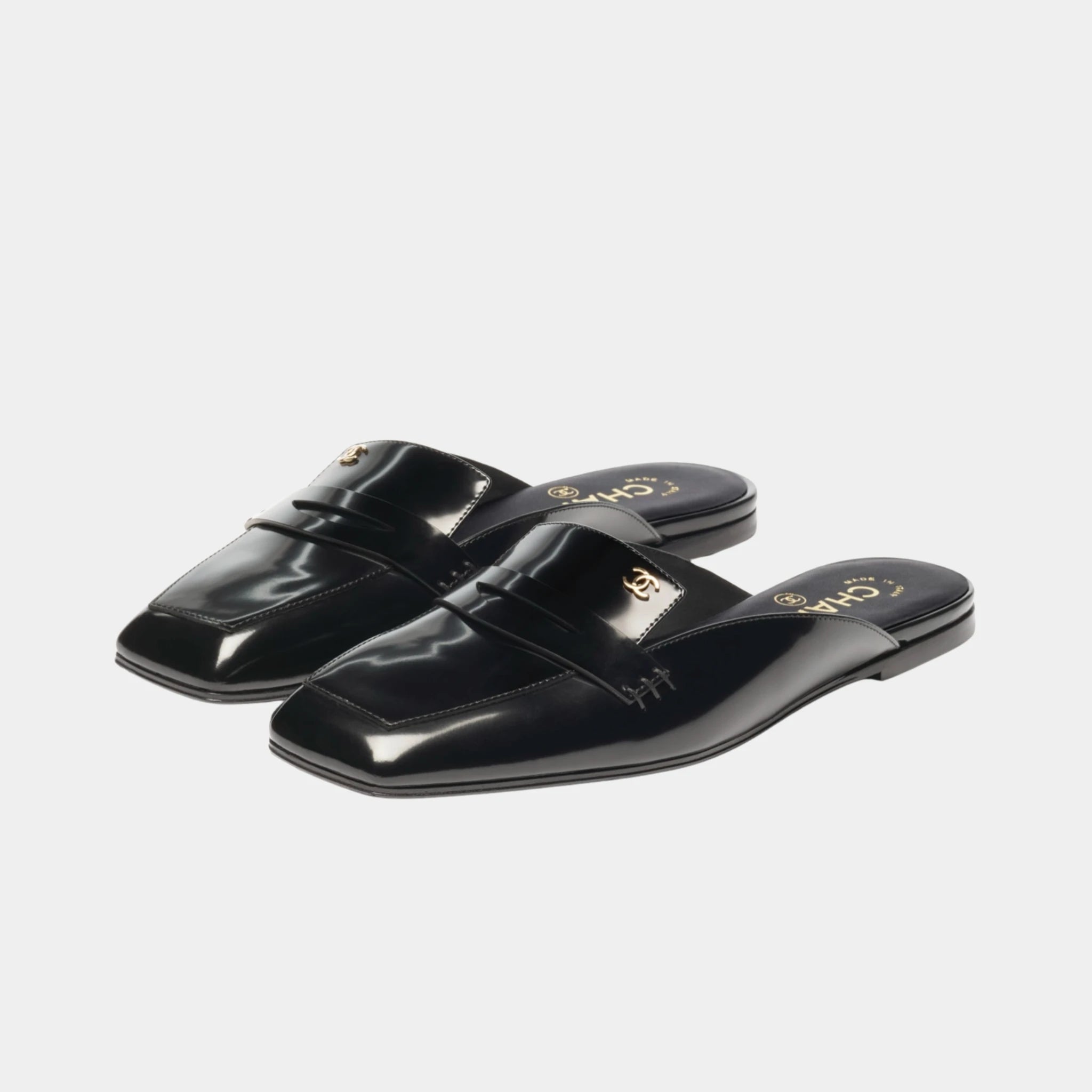 Chanel Mules in Shiny Calfskin, Black, Front