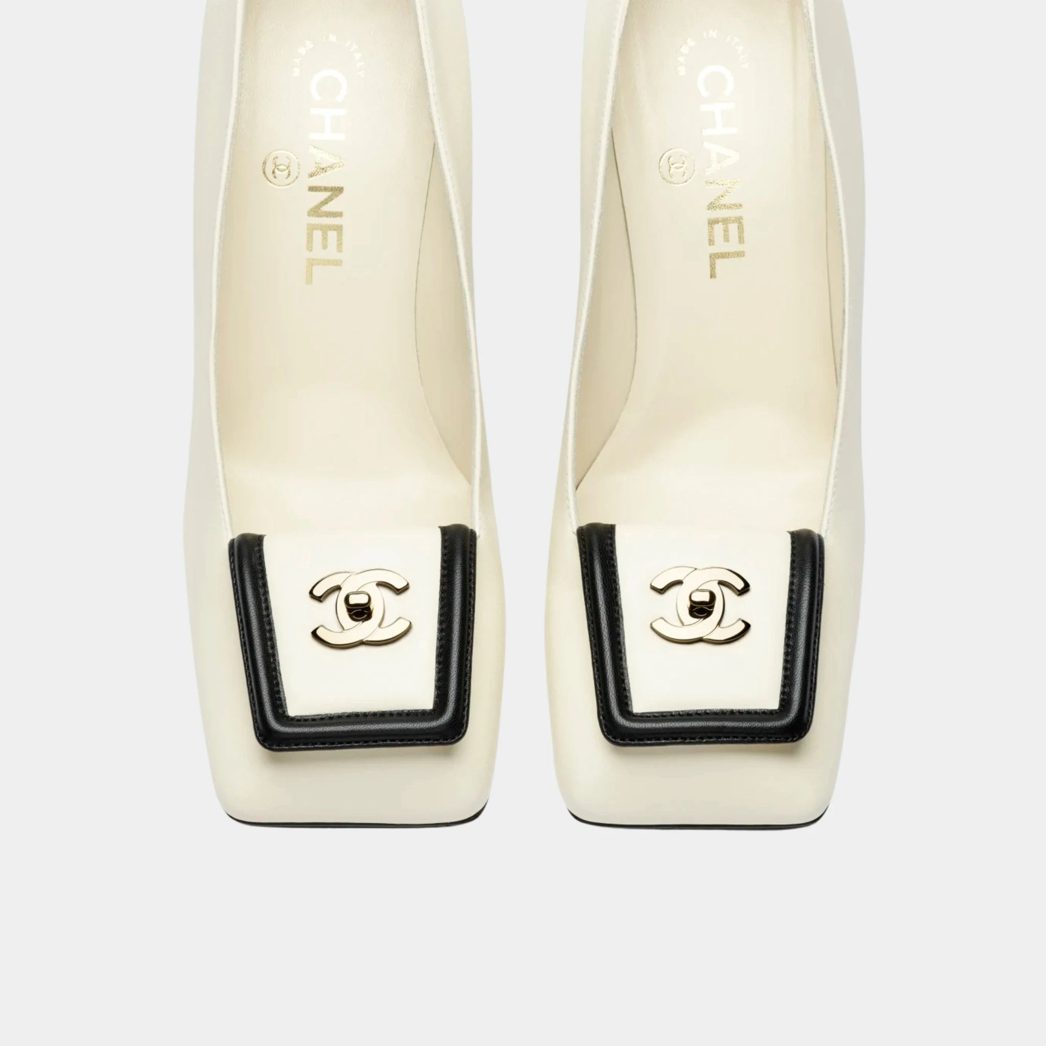 Chanel Pumps in Ivory & Black Lambskin, Top