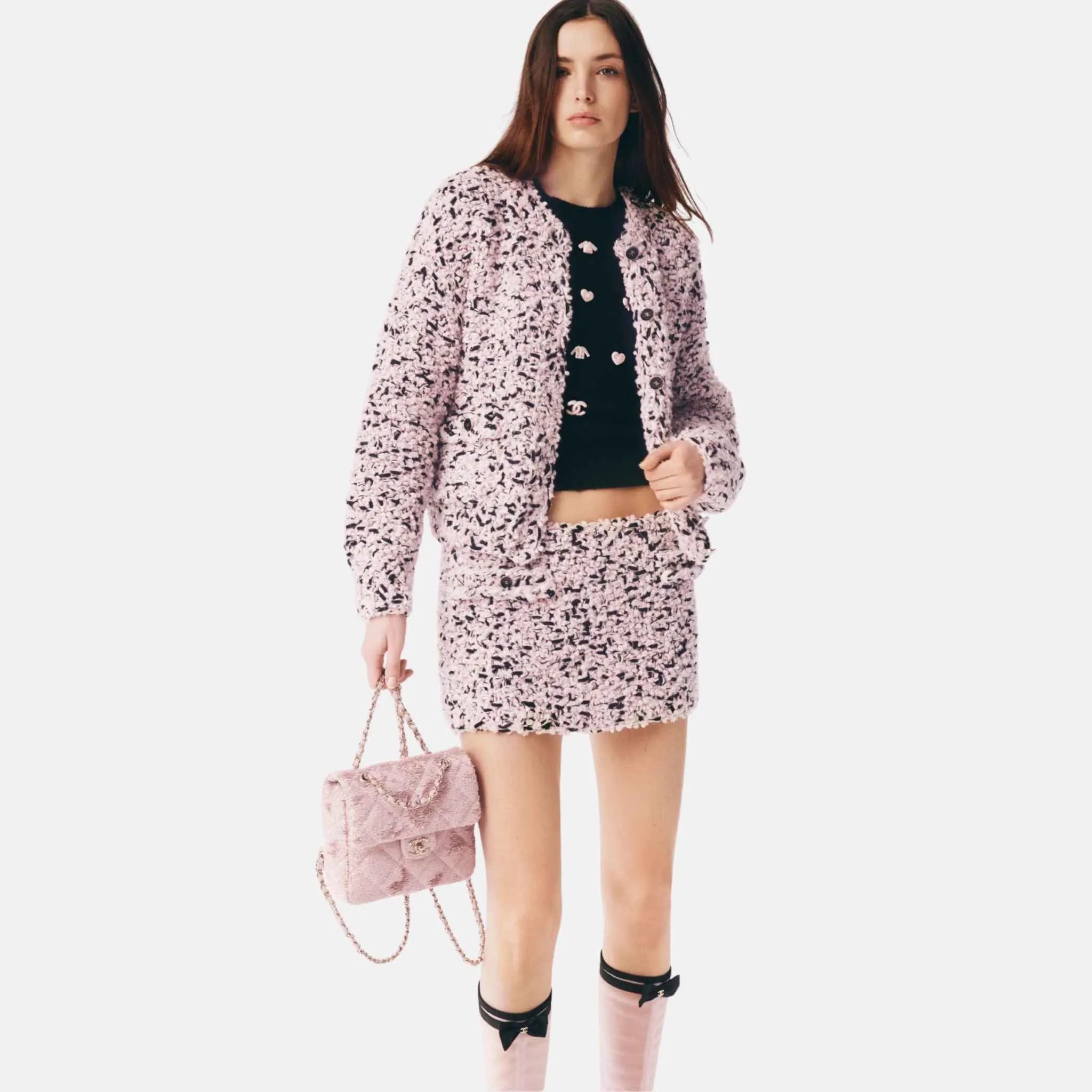 Chanel Skirt in Cotton and Wool, Close