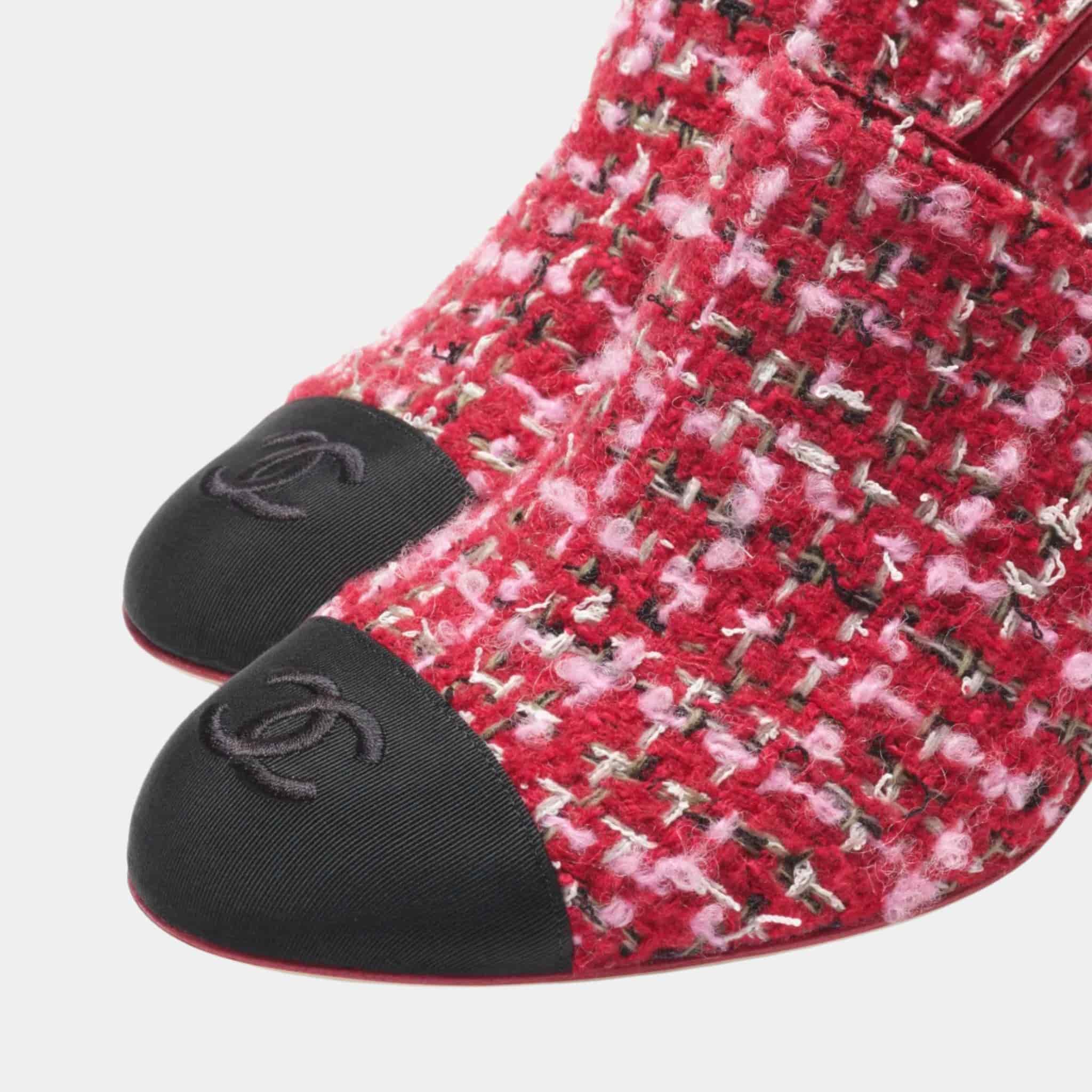 Chanel Slingbacks in Tweed & Gros-grain, Red, Pink, Black, Close