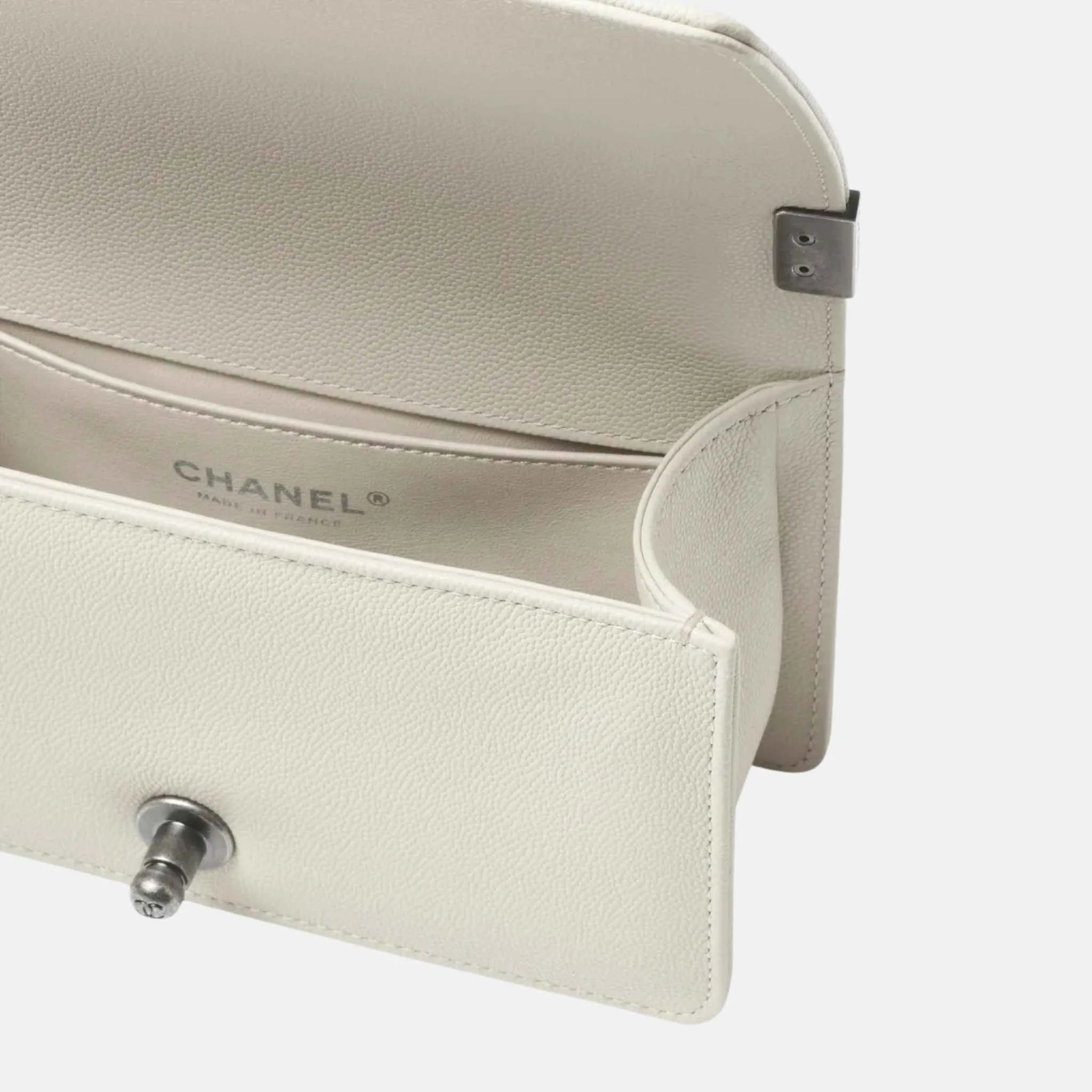 Chanel Small Boy Bag in Shiny Grained Calfskin and Ruthenium, Inside