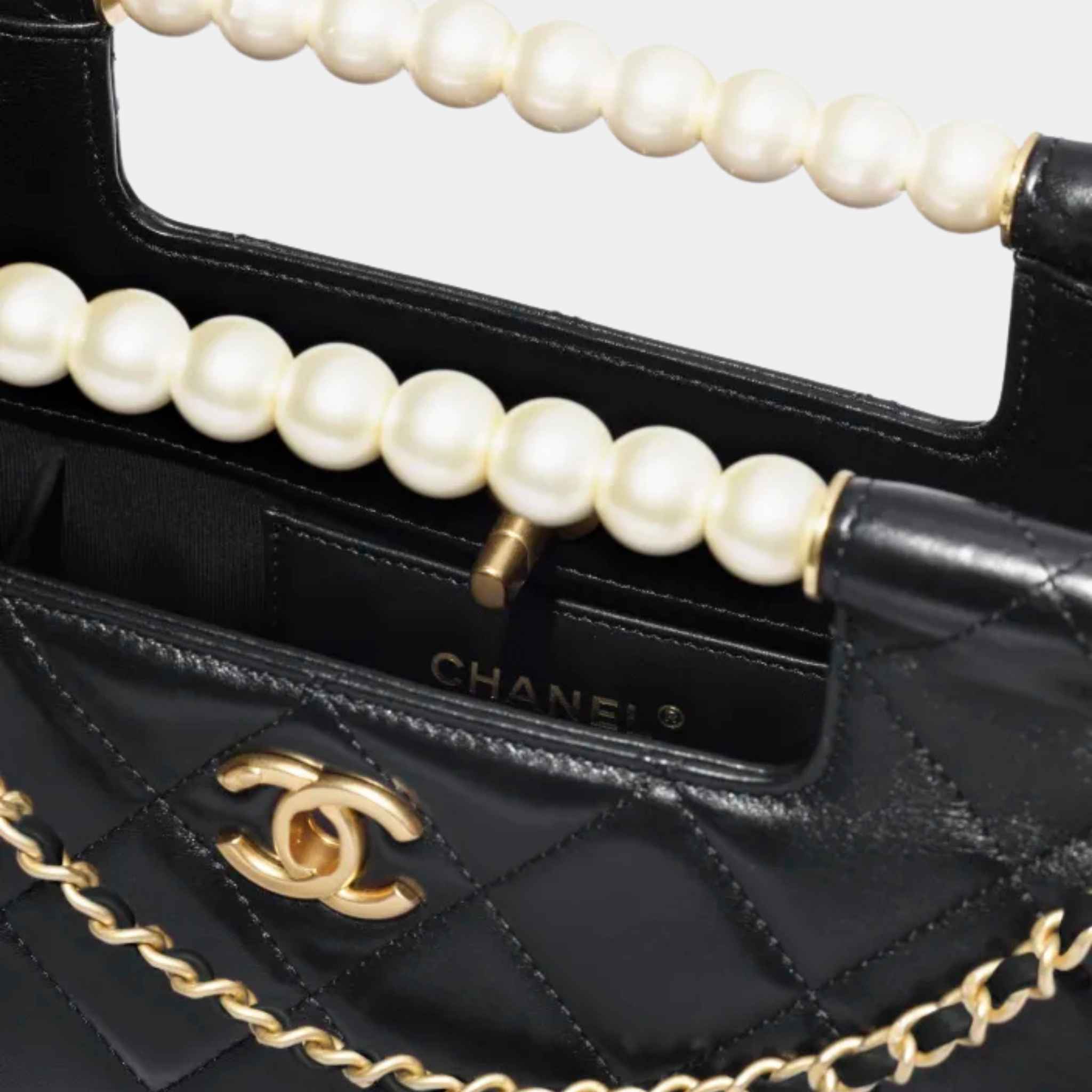 Chanel Small Tote Shiny Lambskin Pearls Gold-Tone Metal Black, Close