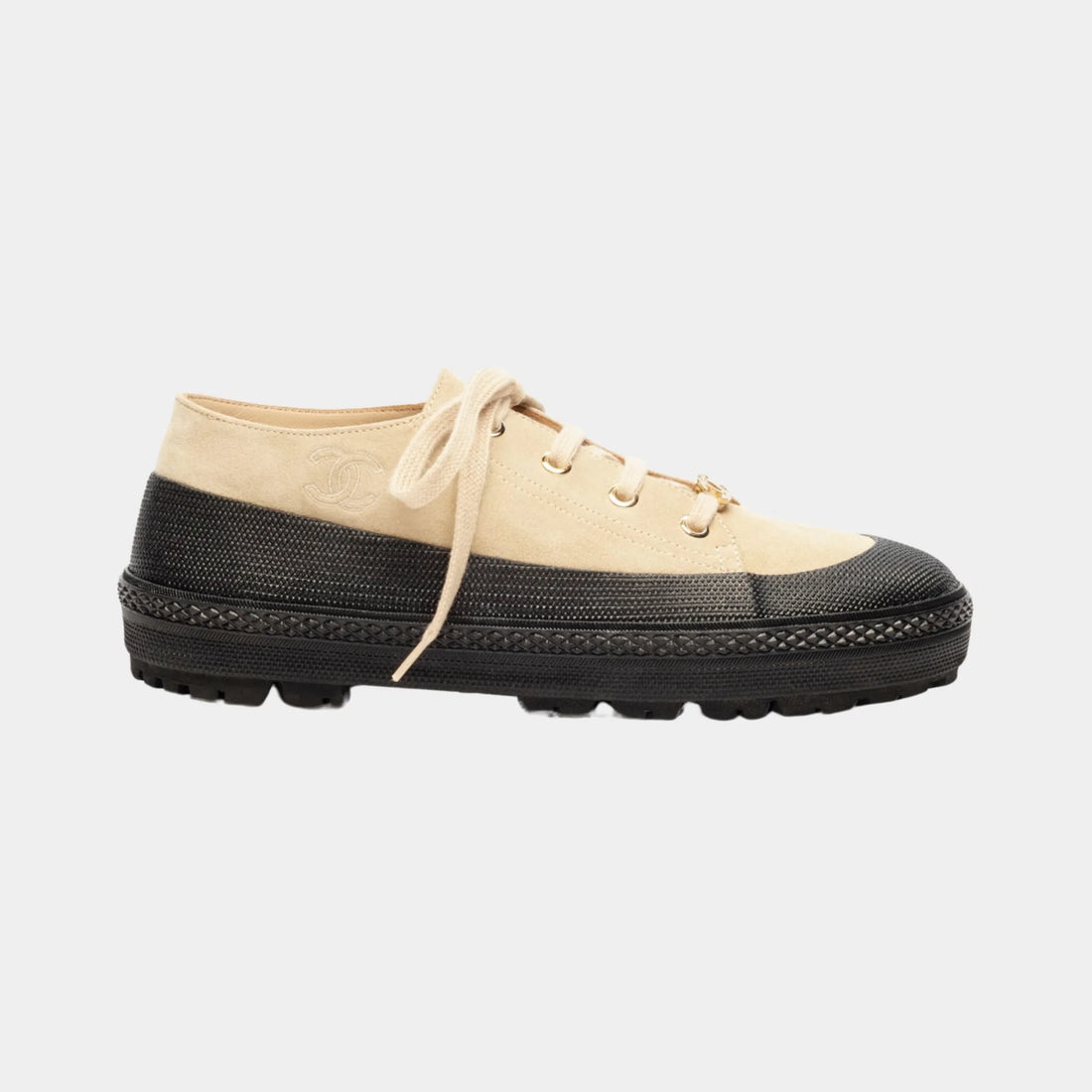 Chanel Trainers in Suede Calfskin, Beige, Side