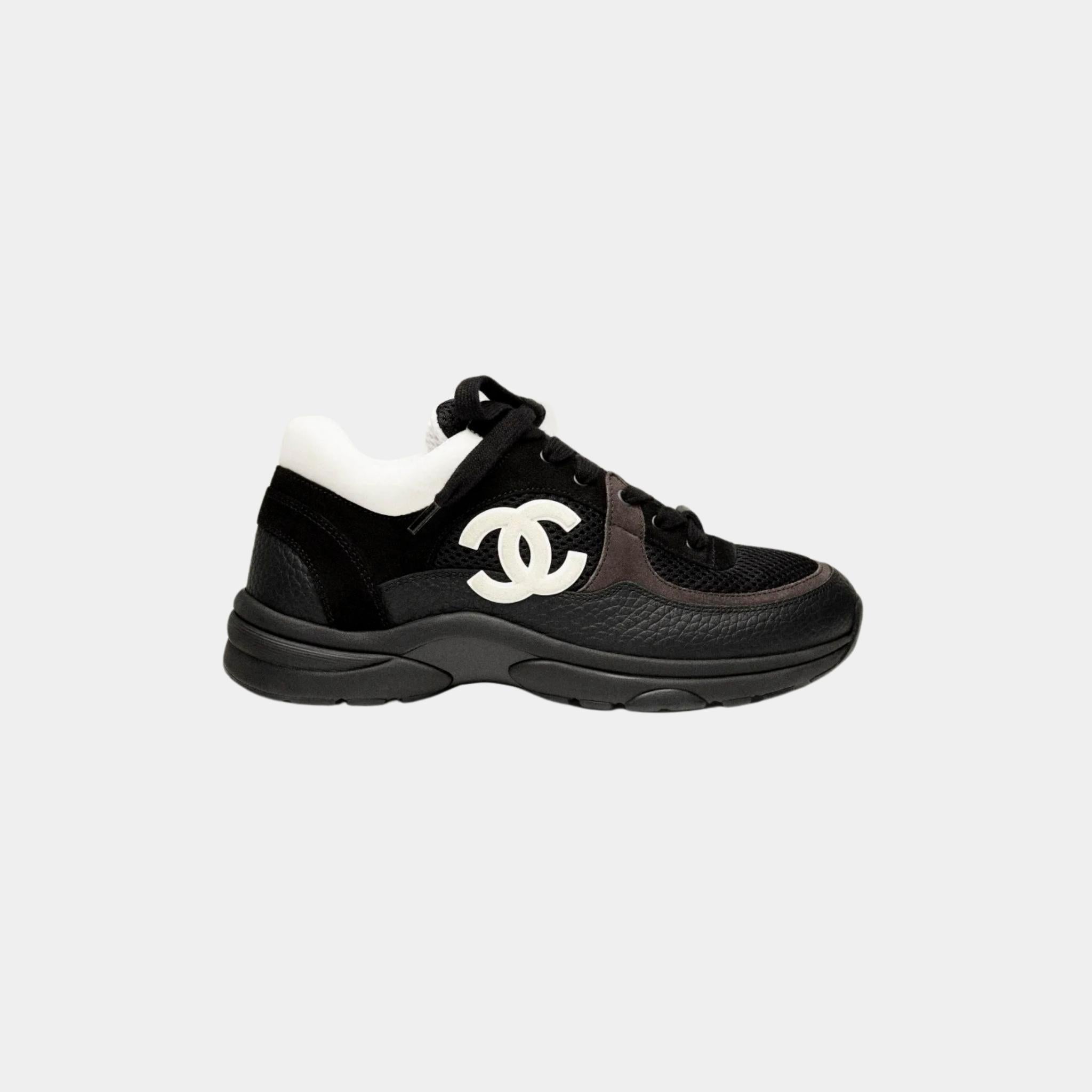 Chanel Trainers In Mesh Suede And Grained Calfskin, Black And White, Side