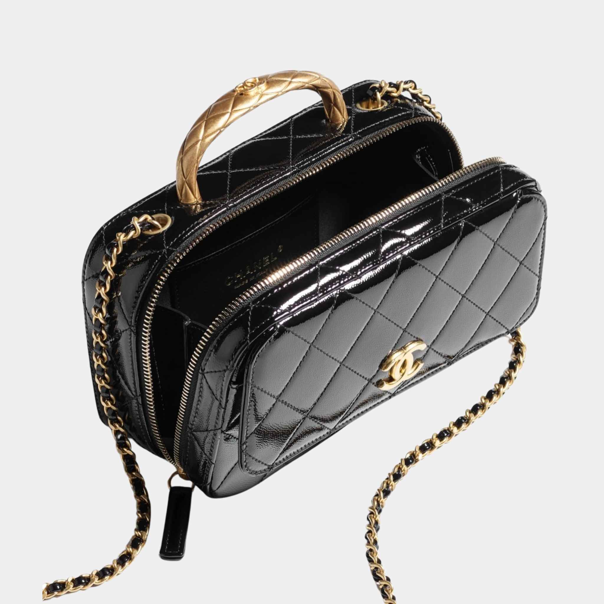 Chanel Vanity Case in Grained Patent Lambskin, Black, Close View