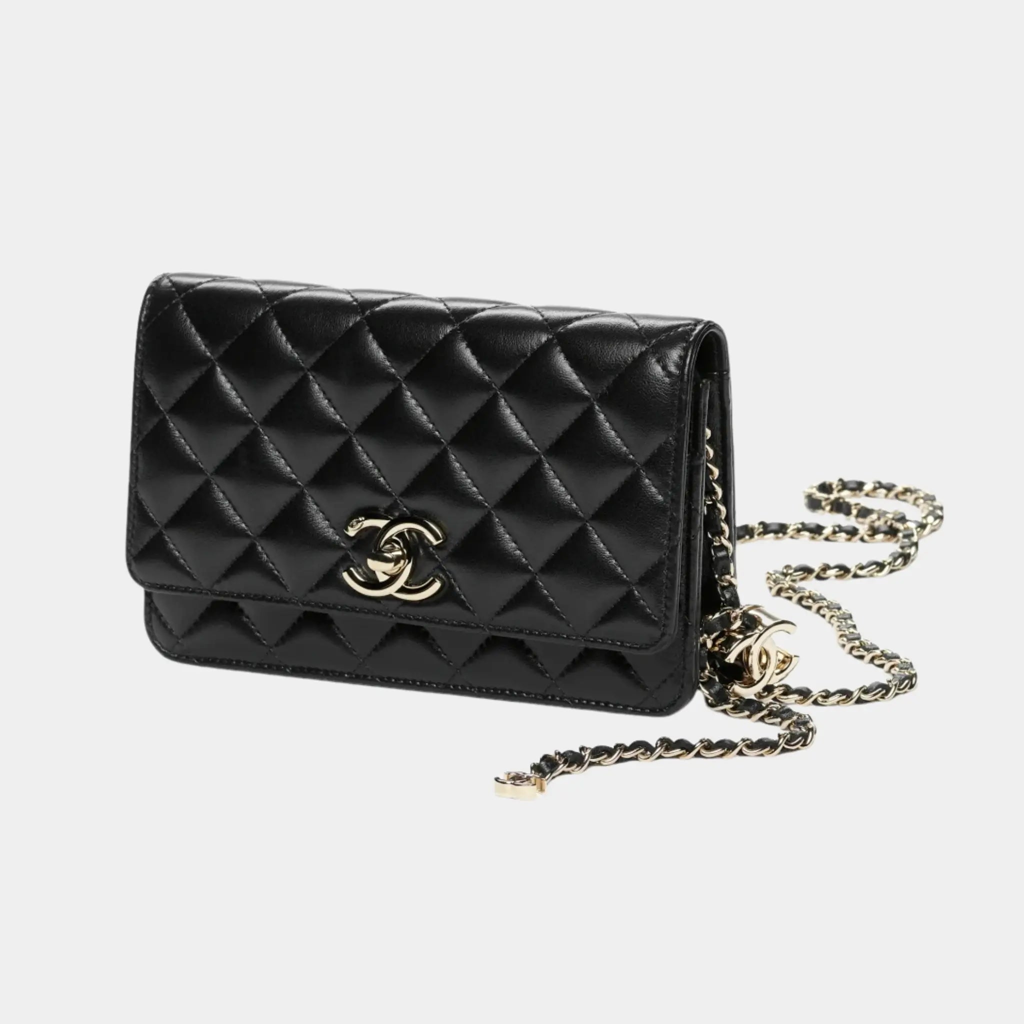 Chanel Wallet On Chain in Shiny Lambskin & Gold-Tone Metal, Black, Front