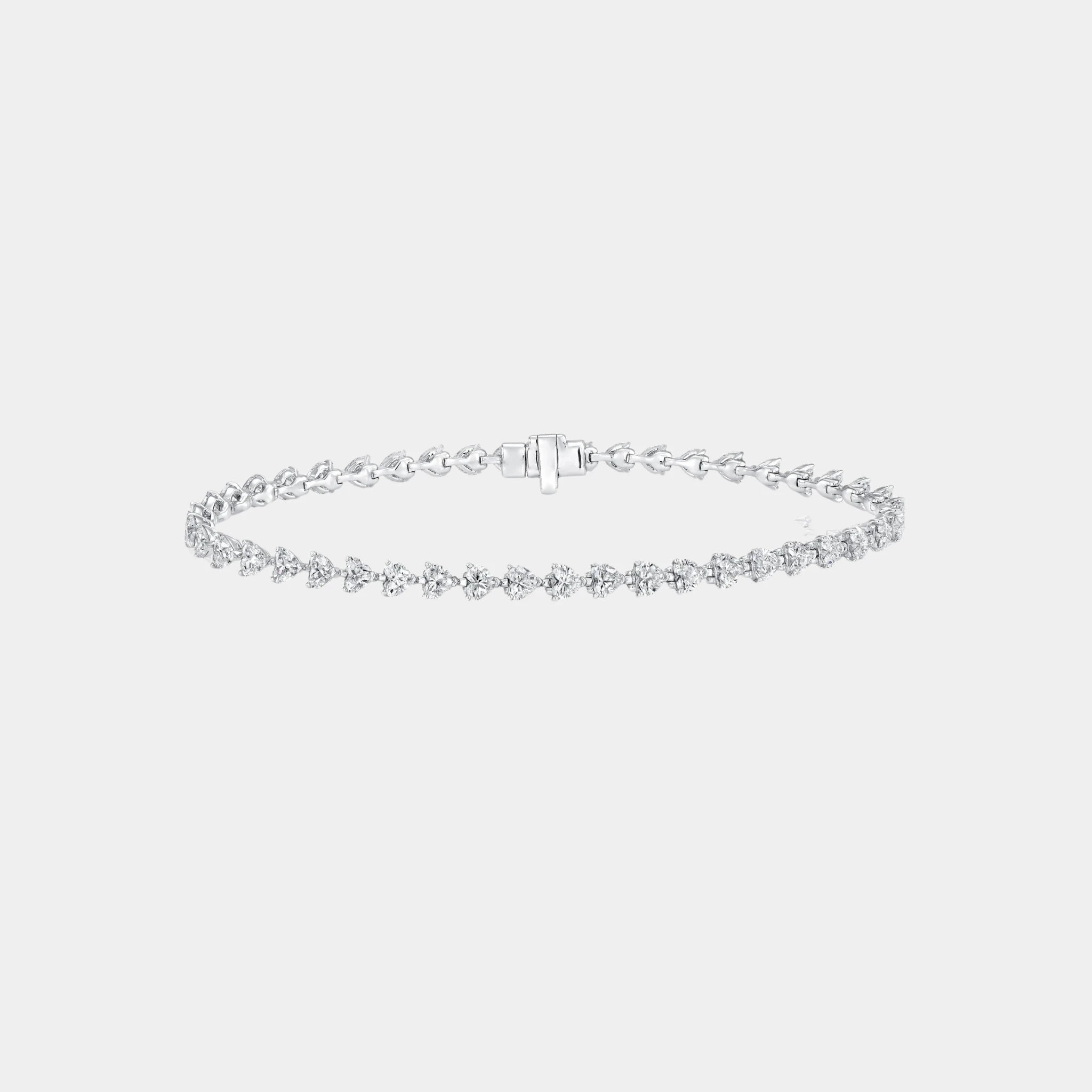 Classic Graff Heart Shape Diamond Bracelet, Front