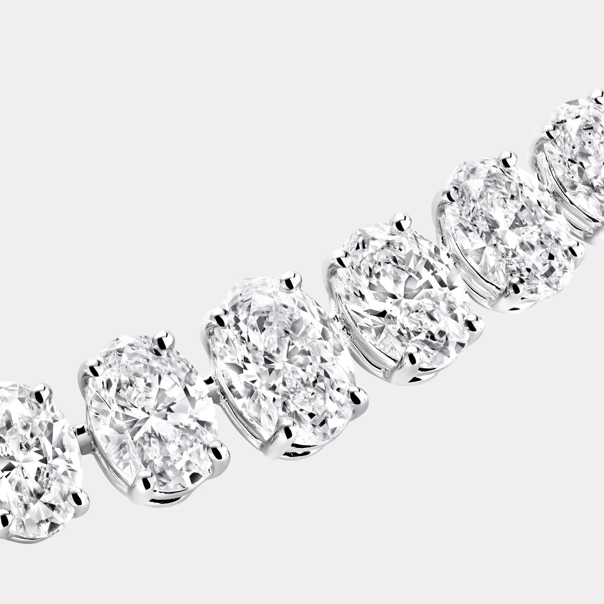 Classic Graff White Oval Diamond Graduated Line Necklace, Close