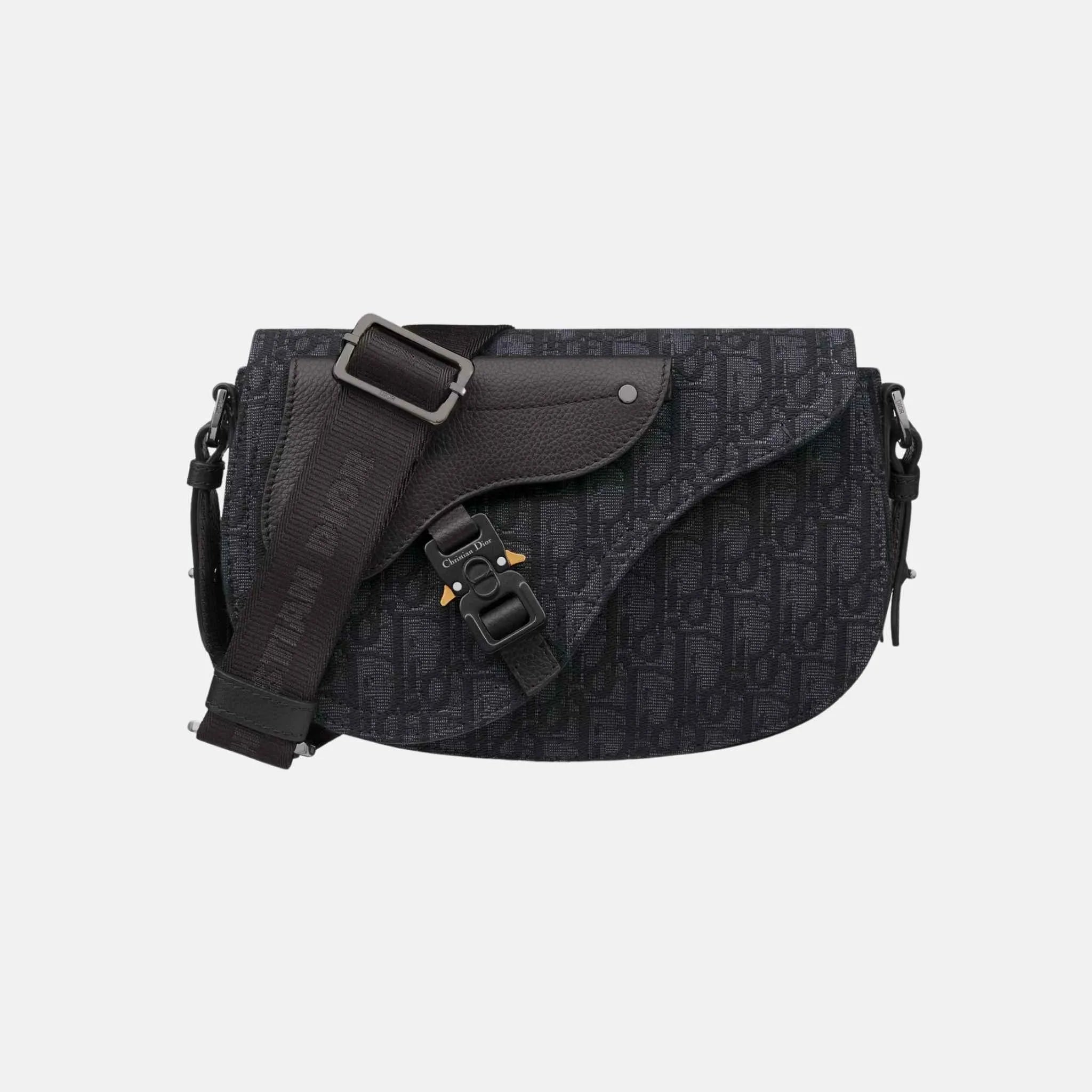 Dior Saddle Messenger Bag In Oblique Jacquard And Grained Calfskin, Black, Front