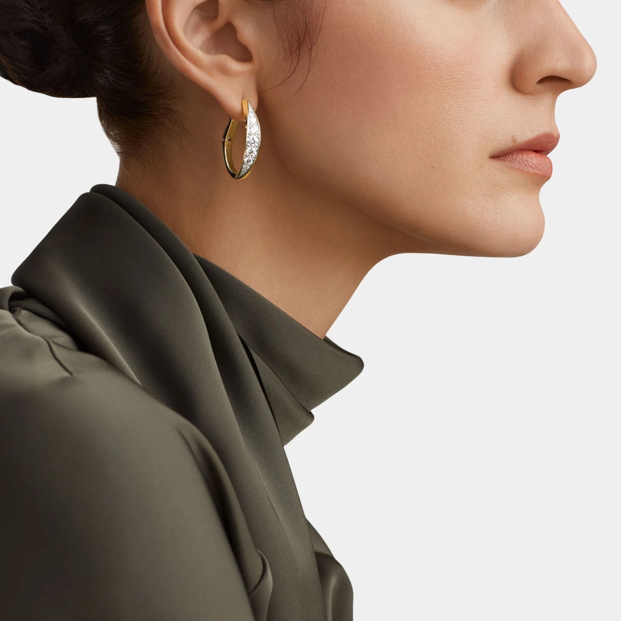 Graff Spiral Diamond Earrings Yellow Gold, Model