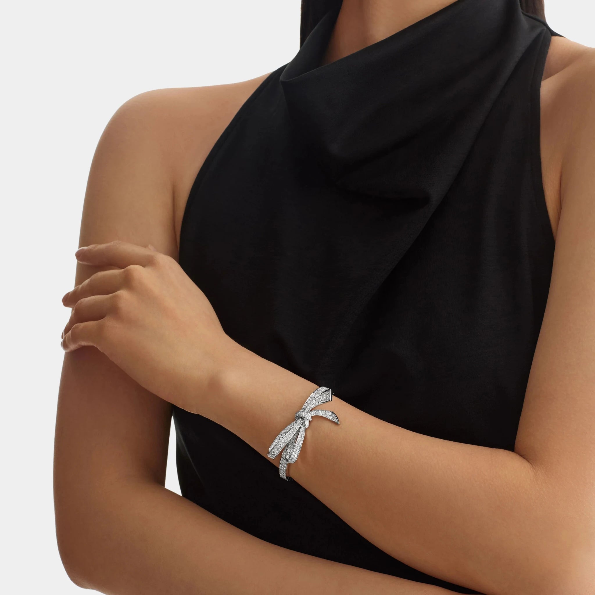Graff Tildas Bow Diamond Bracelet, Model
