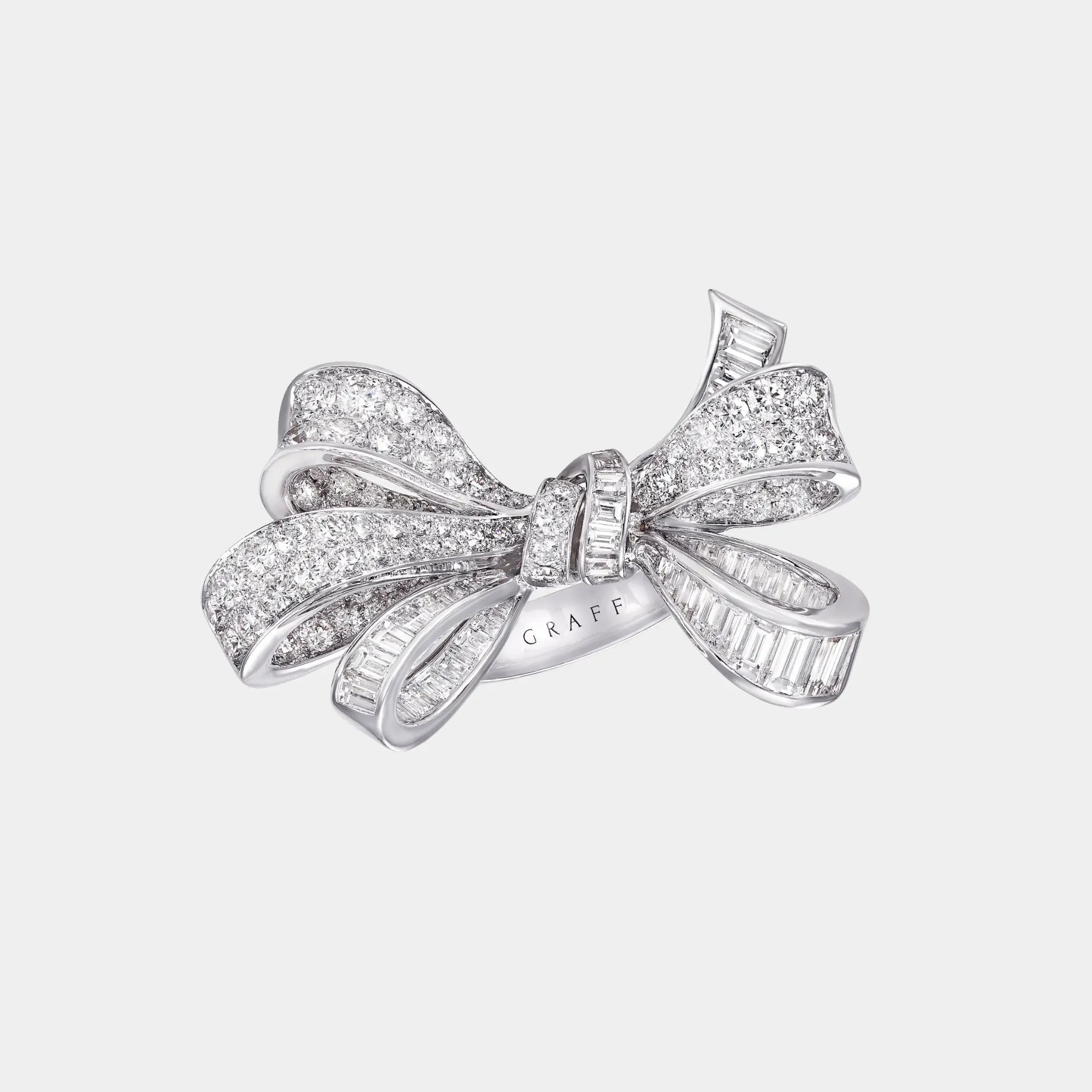 Graff Tildas Bow Double Knot Diamond Ring, Top