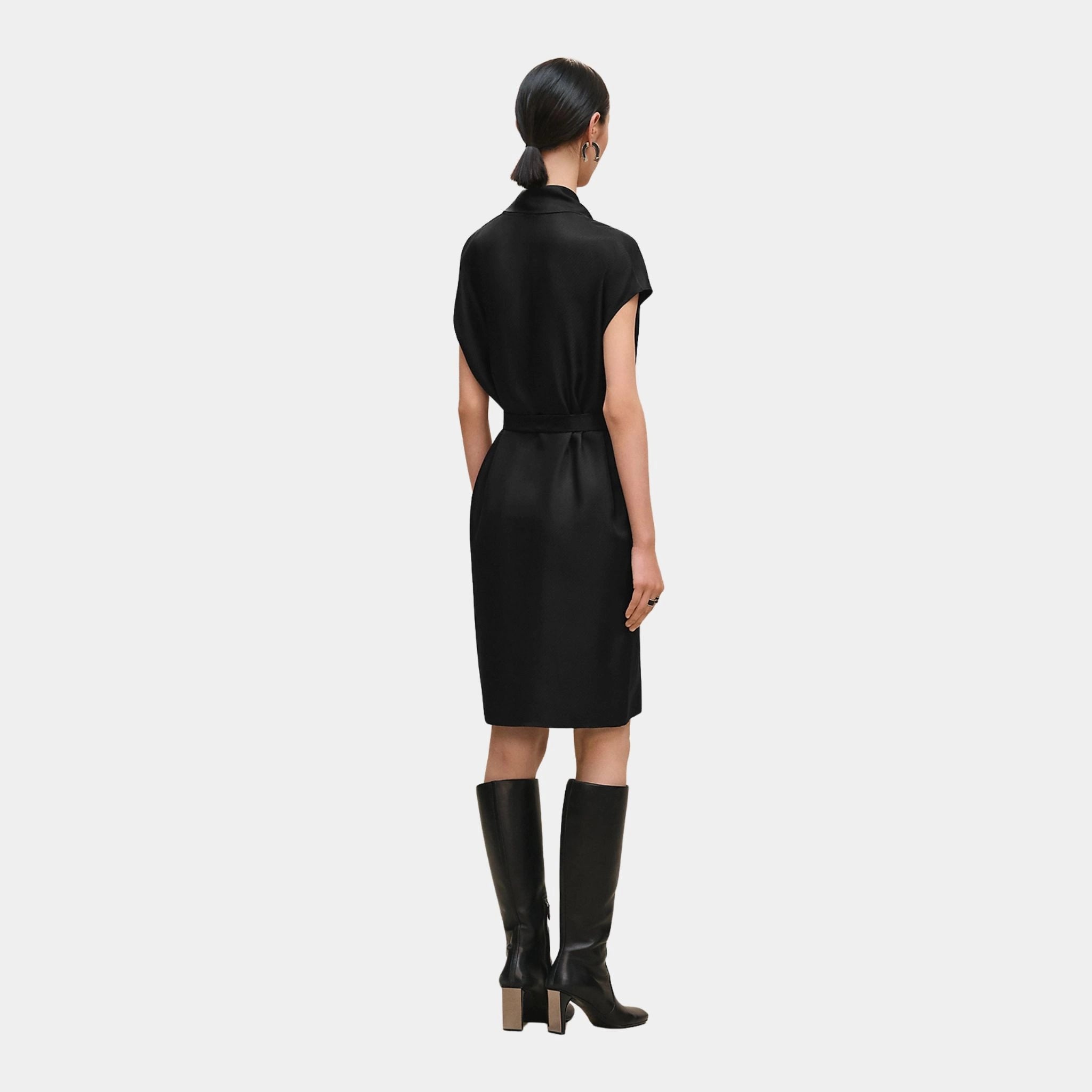 Hermes Ascot Collar Dress in Plain Silk Cavalry, Noir, Back