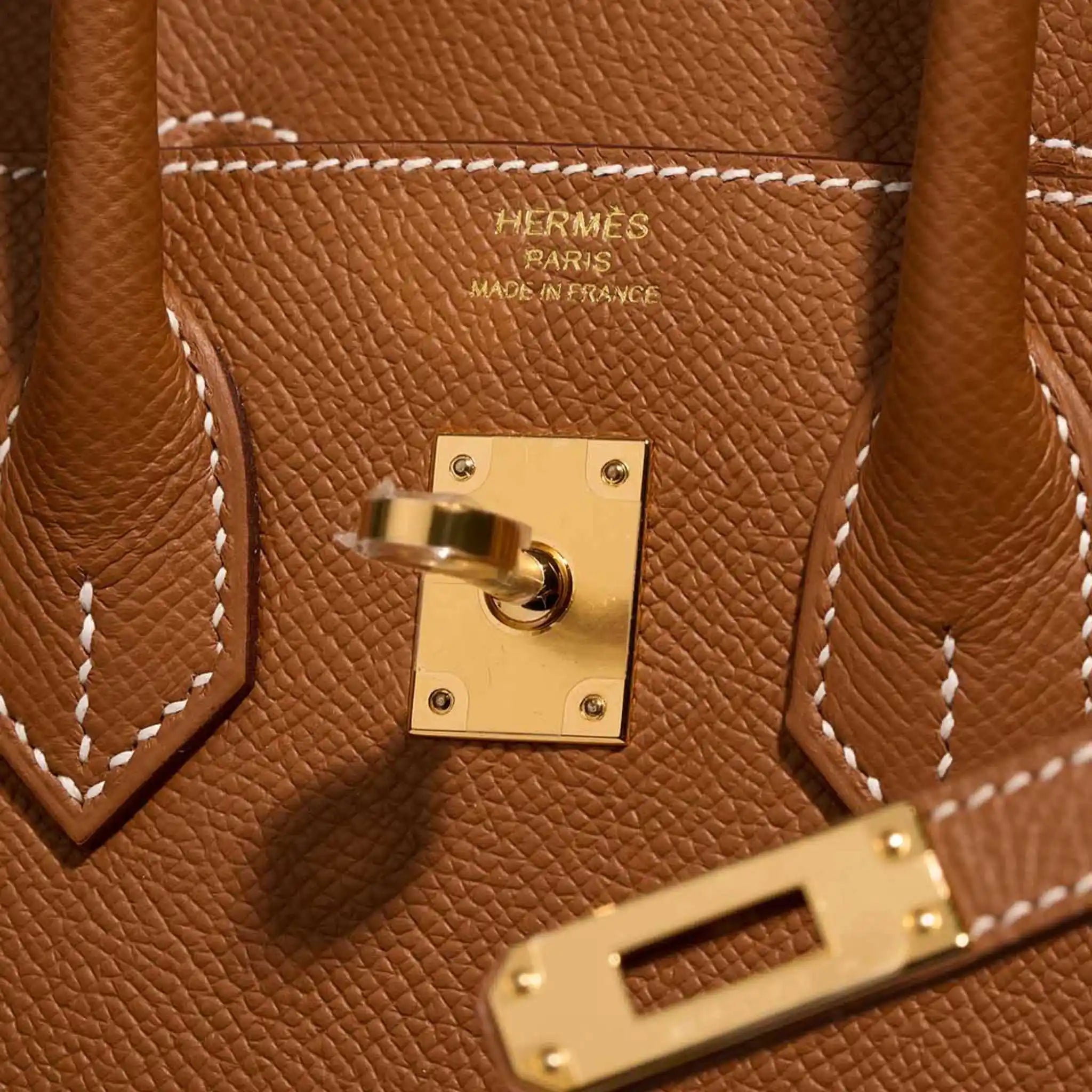 Hermes Birkin 25 Epsom Gold GHW, Close Up