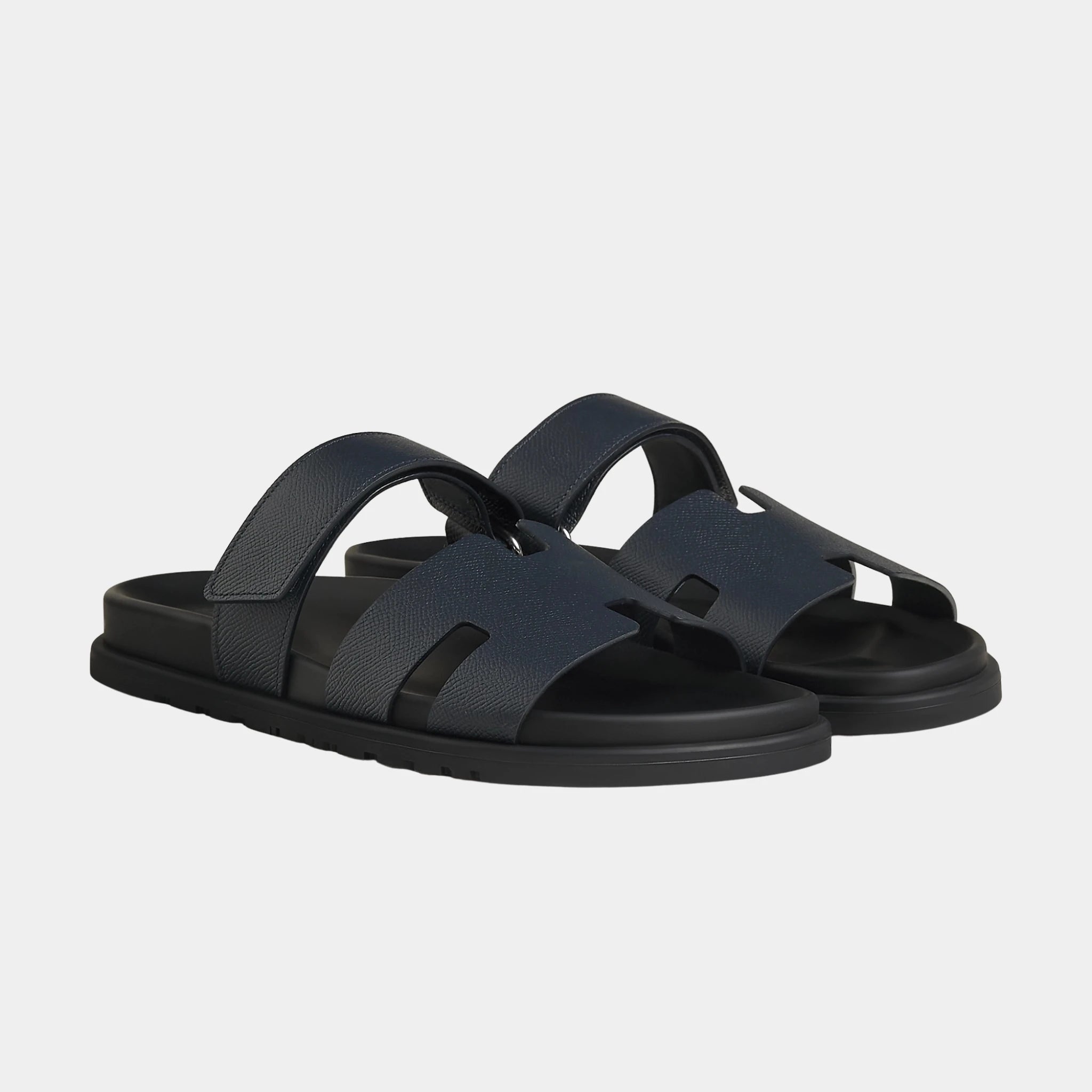 Hermes Chypre Sandal Epsom Men, Marine, Front
