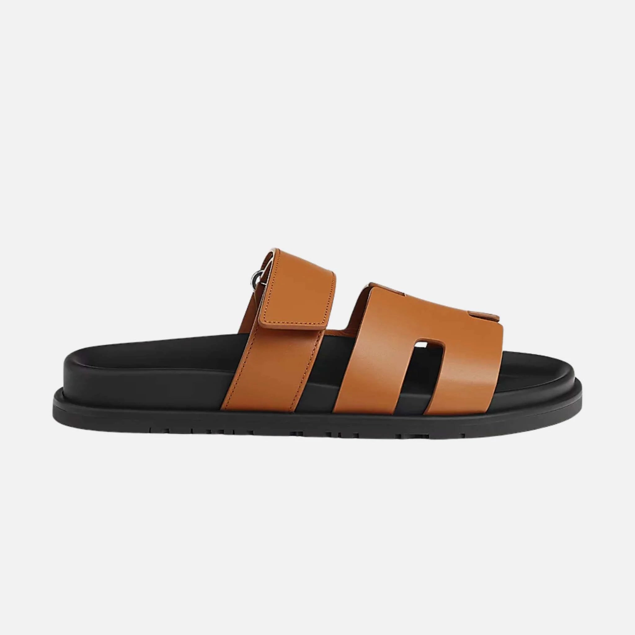 Hermes Chypre Sandals Calfskin Men, Naturel, Side