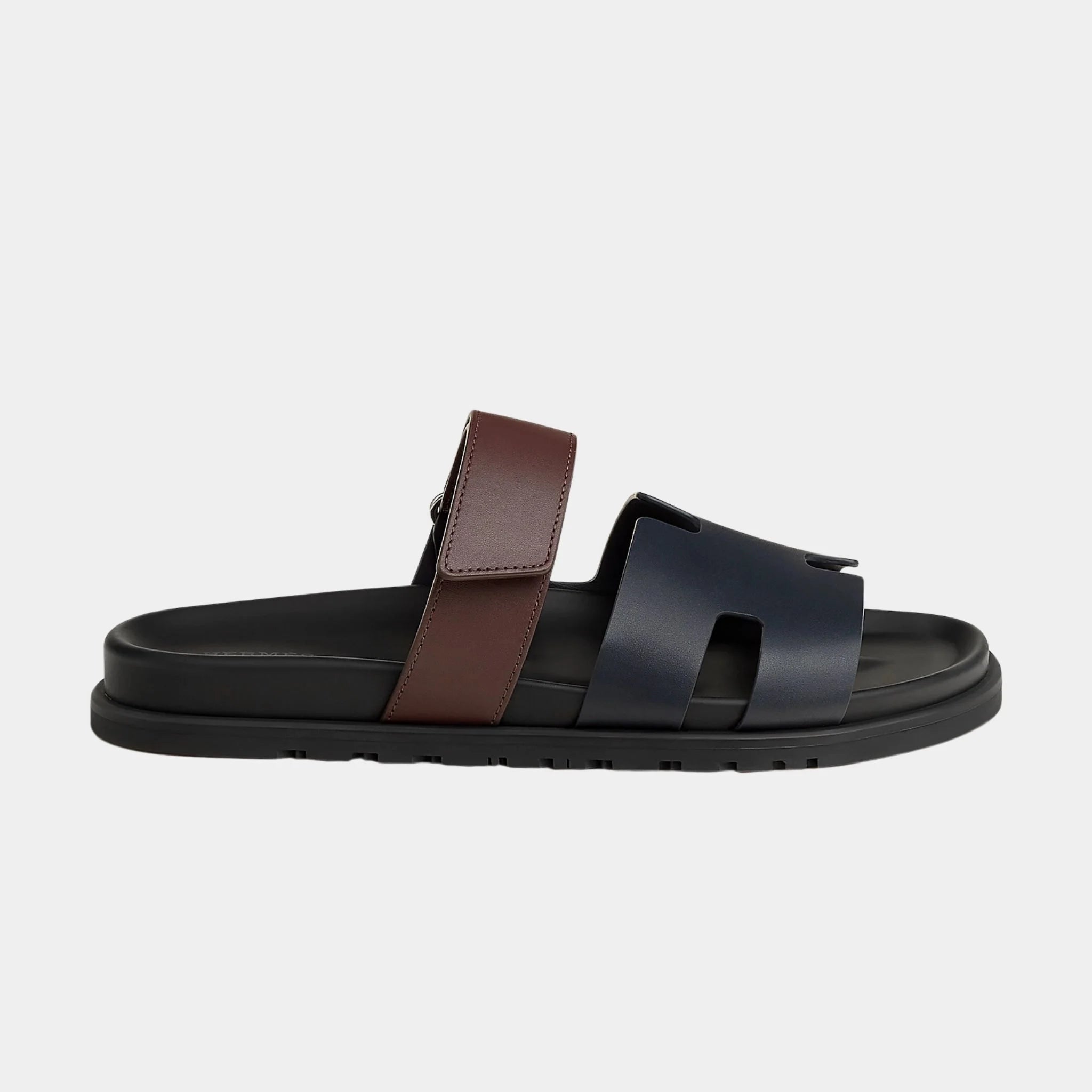 Hermes Chypre Sandals Two Tone Calfskin Men, Marine, Marron Palissandre, Side