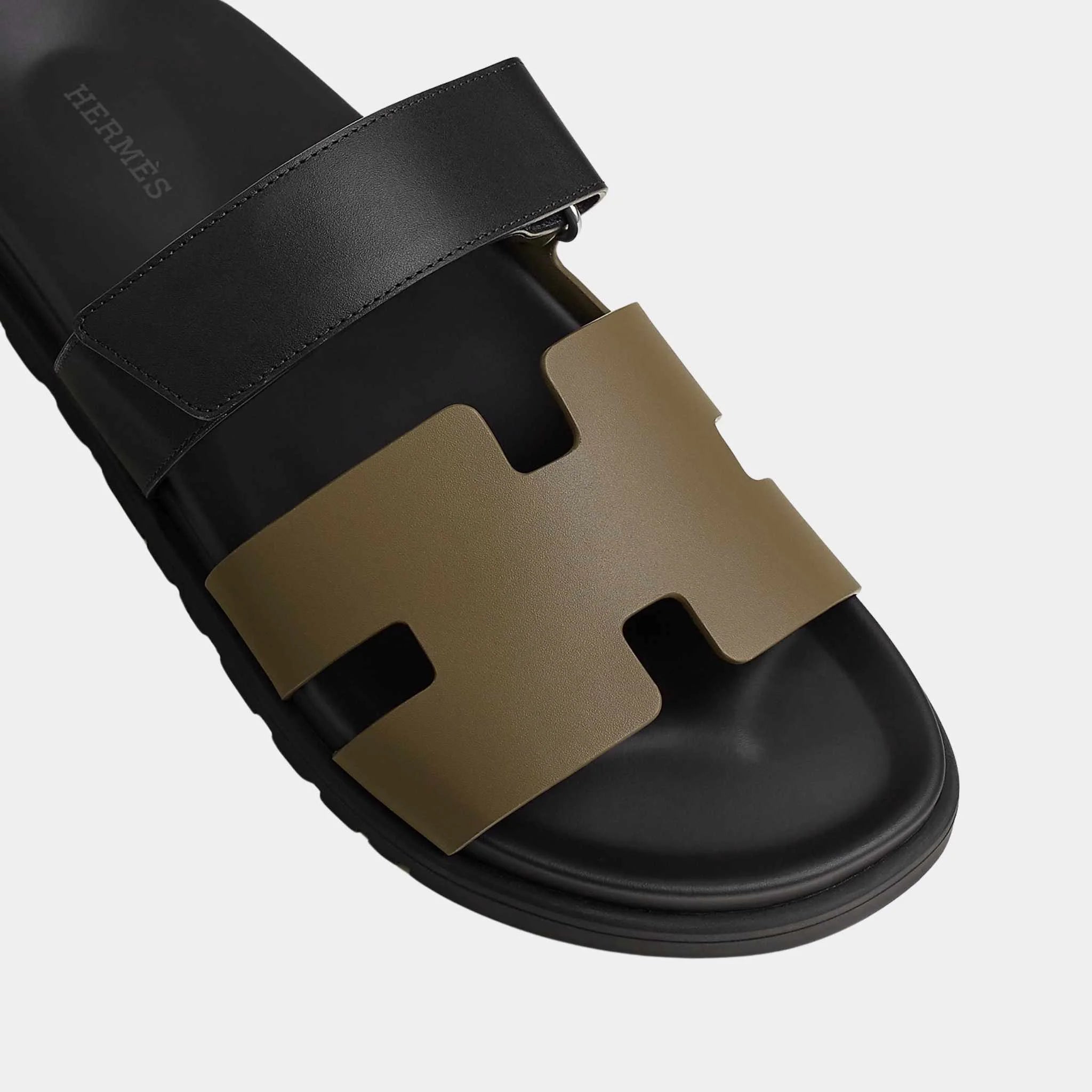 Hermes Chypre Sandals Two Tone Calfskin Men, Vert Toundra, Noir, Top