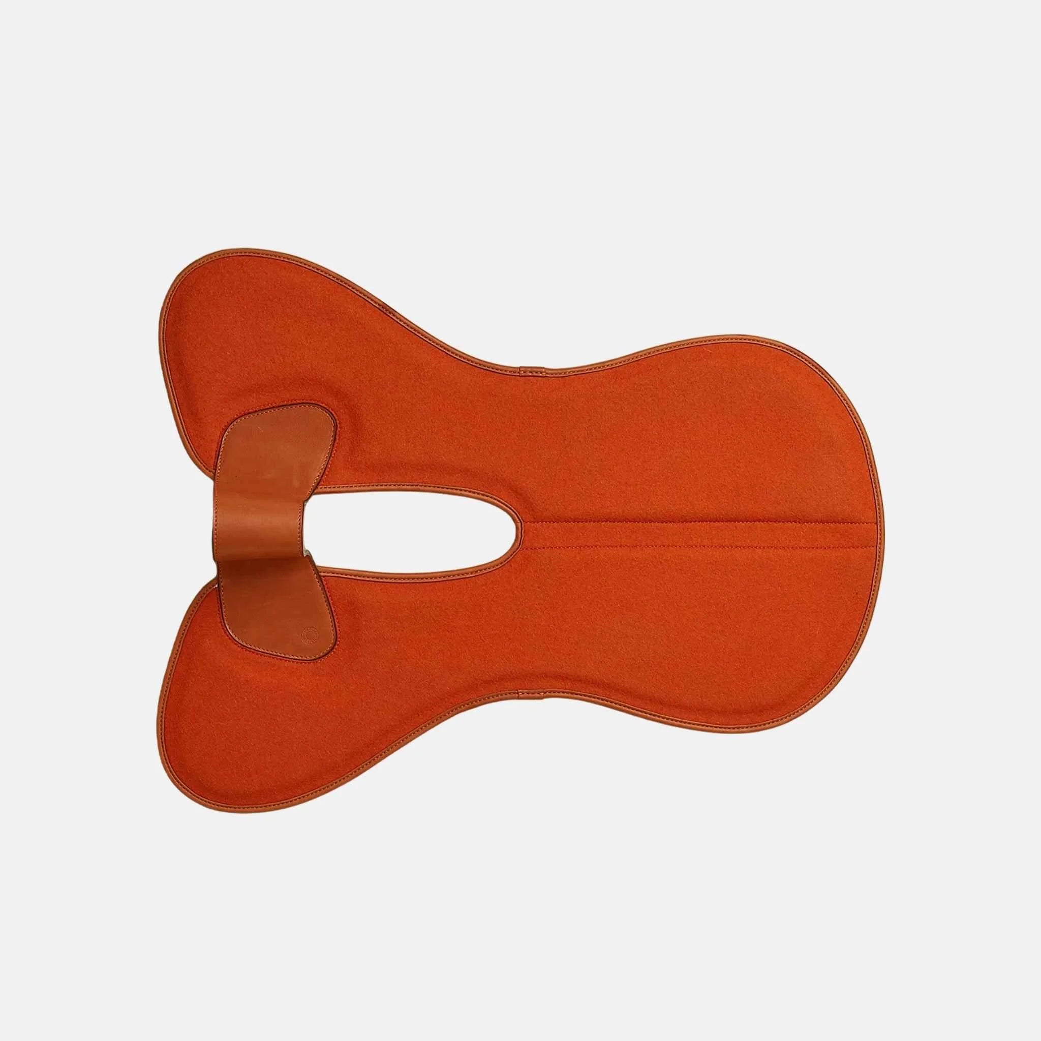 Hermes Equilibre Back Shock Absorbing Pad, Feu and Irish, Top