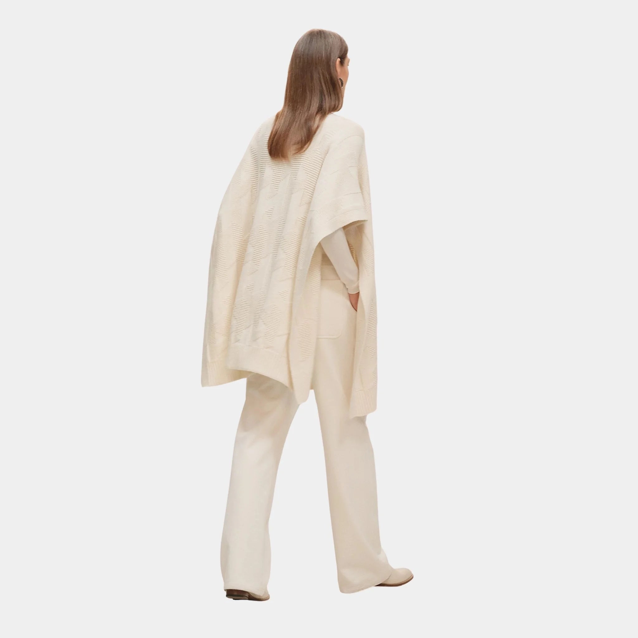 Hermes H Rectangular Cape Poncho in Plain Wool Knit, Blanc Naturel, Back