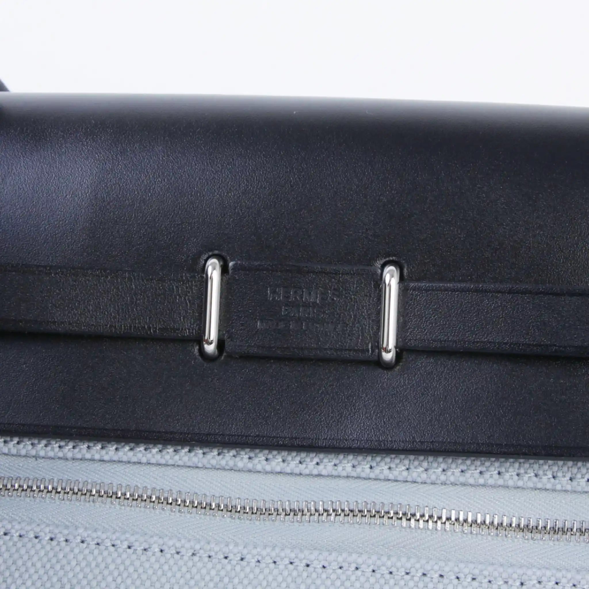 Hermes Herbag Zip Mini Vache Hunter-Canvas Black/Gris Pantin PHW, Closeup
