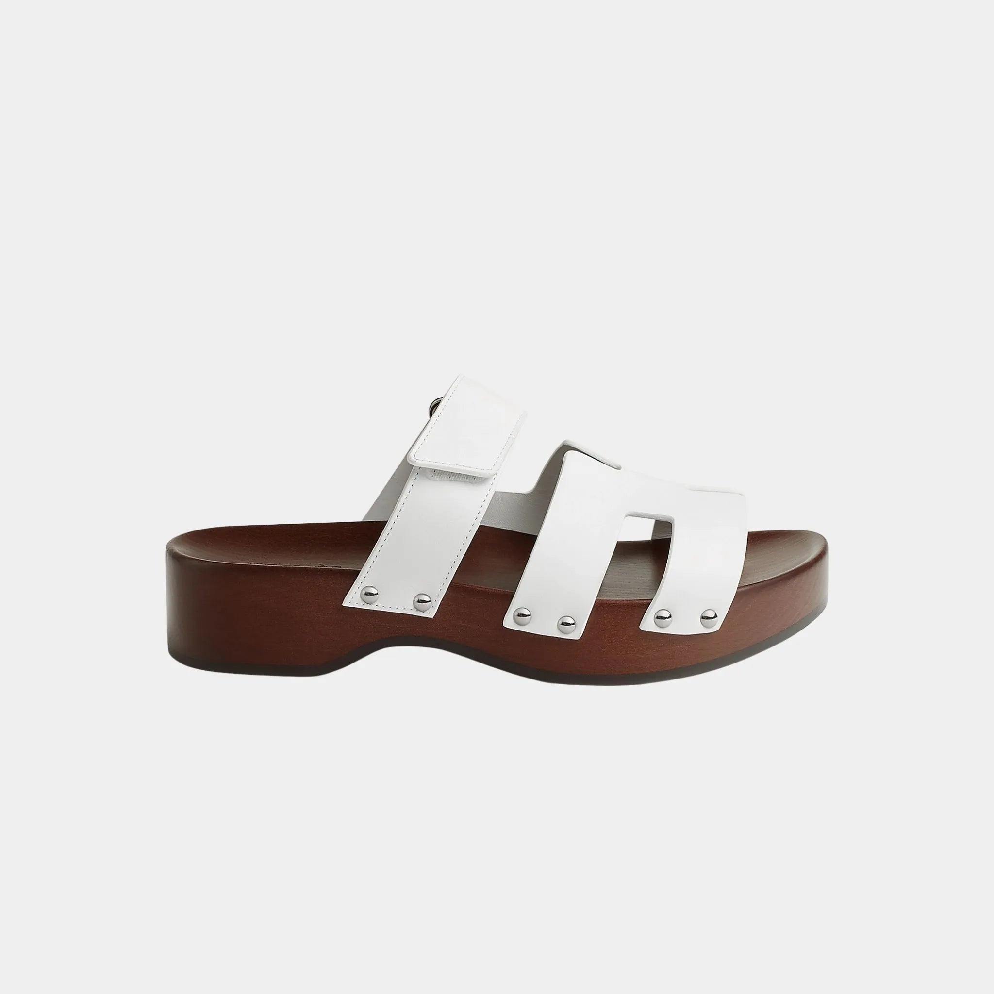 Hermes Kos Clogs in Calfskin, Blanc, Side