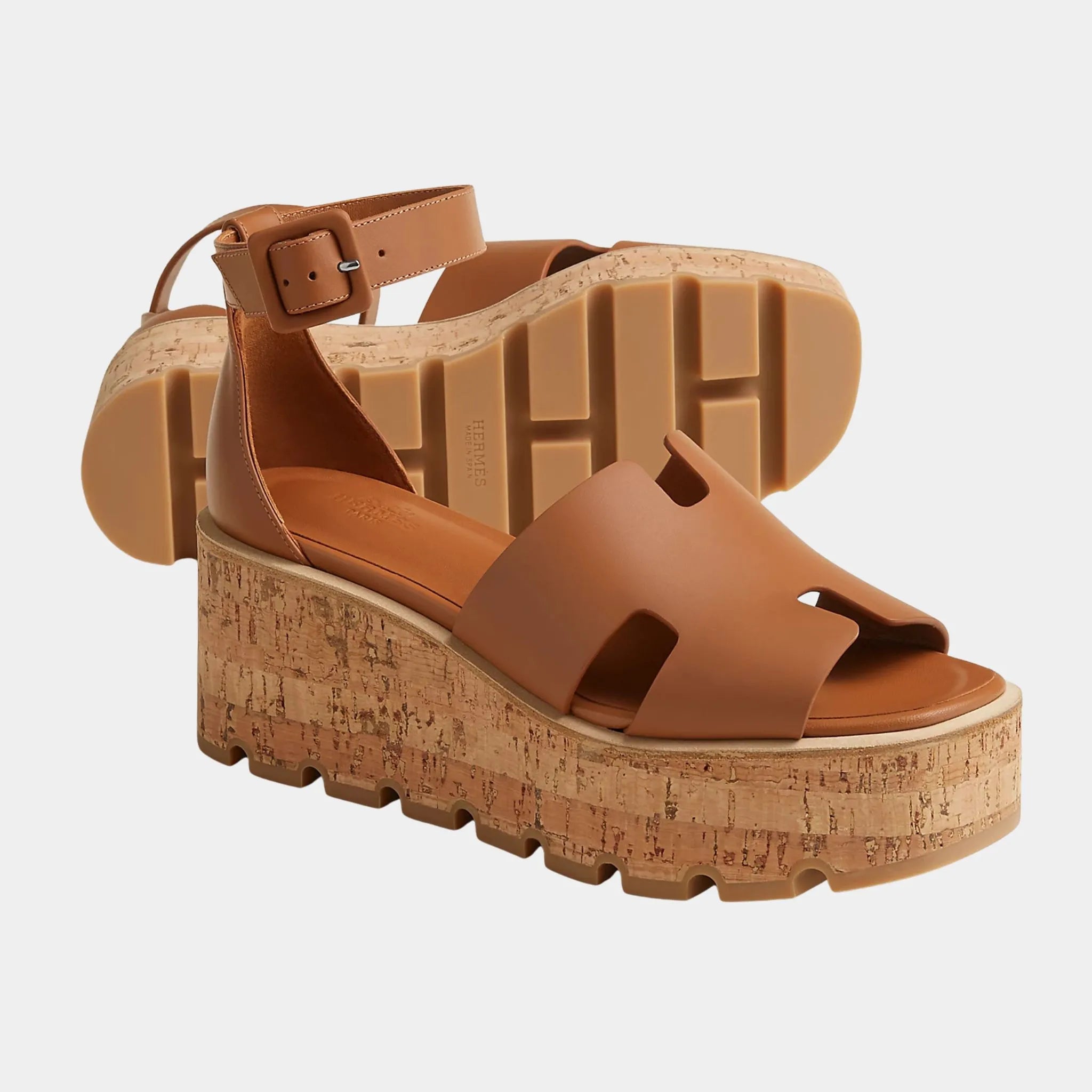 Hermes Luce 30 Sandal in Calfskin, Naturel, Front