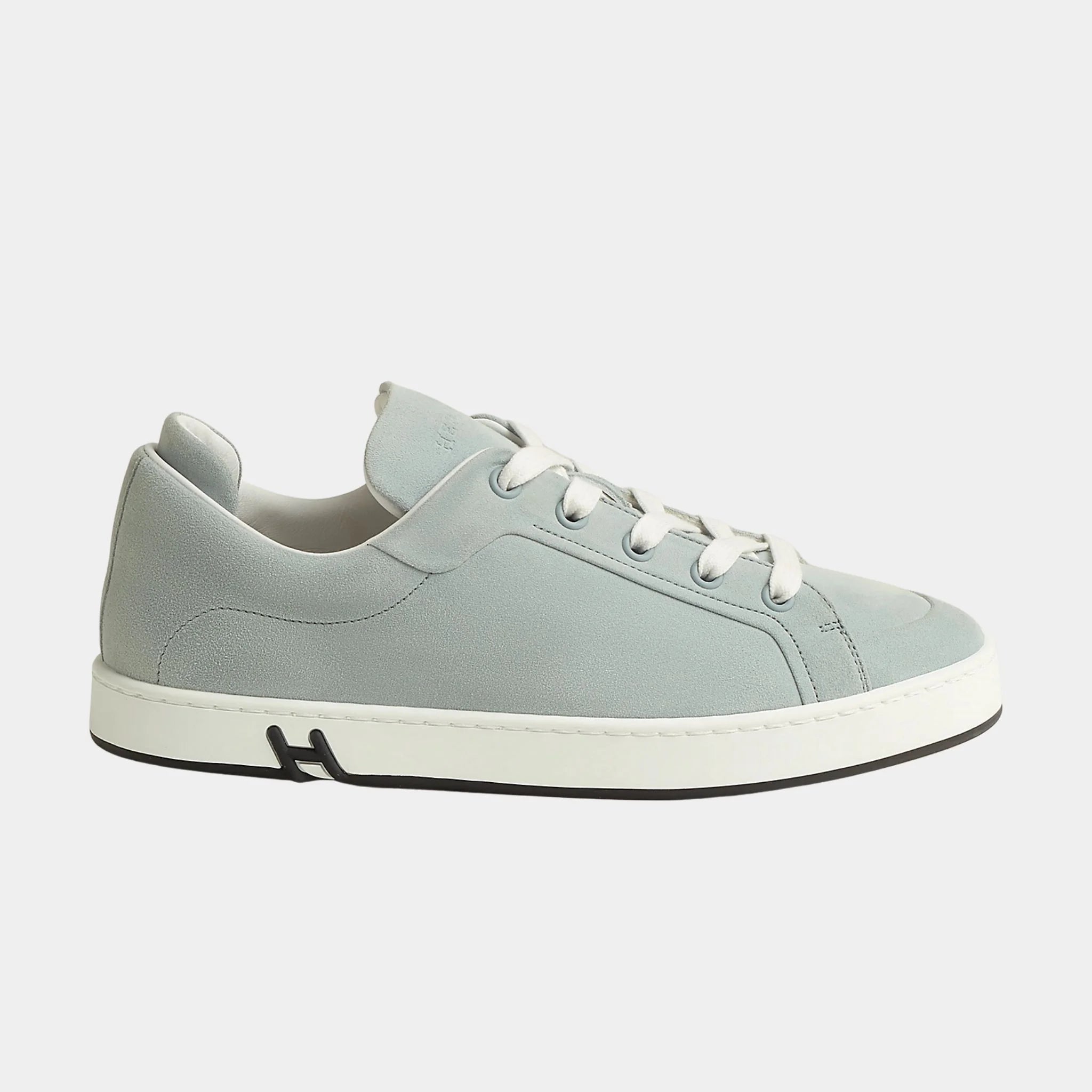 Hermes Kids Sneakers in Suede Goatskin Women, Gris Nuage, Side