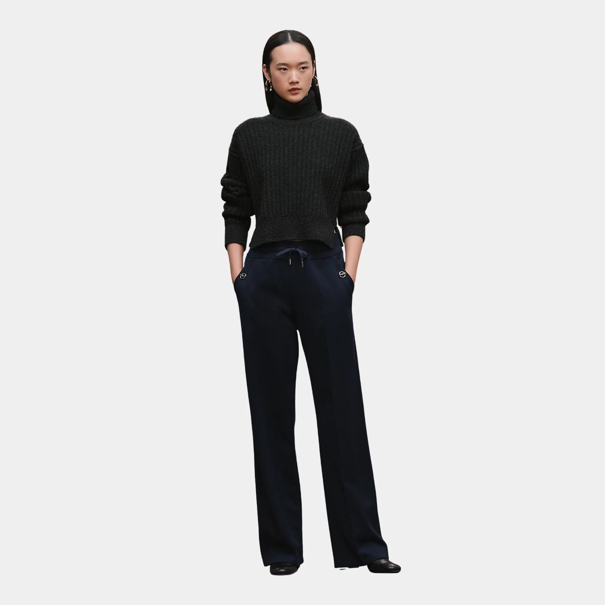Hermes Wide-legged Pants in Plain Fleece, Bleu Marine, Model, Front
