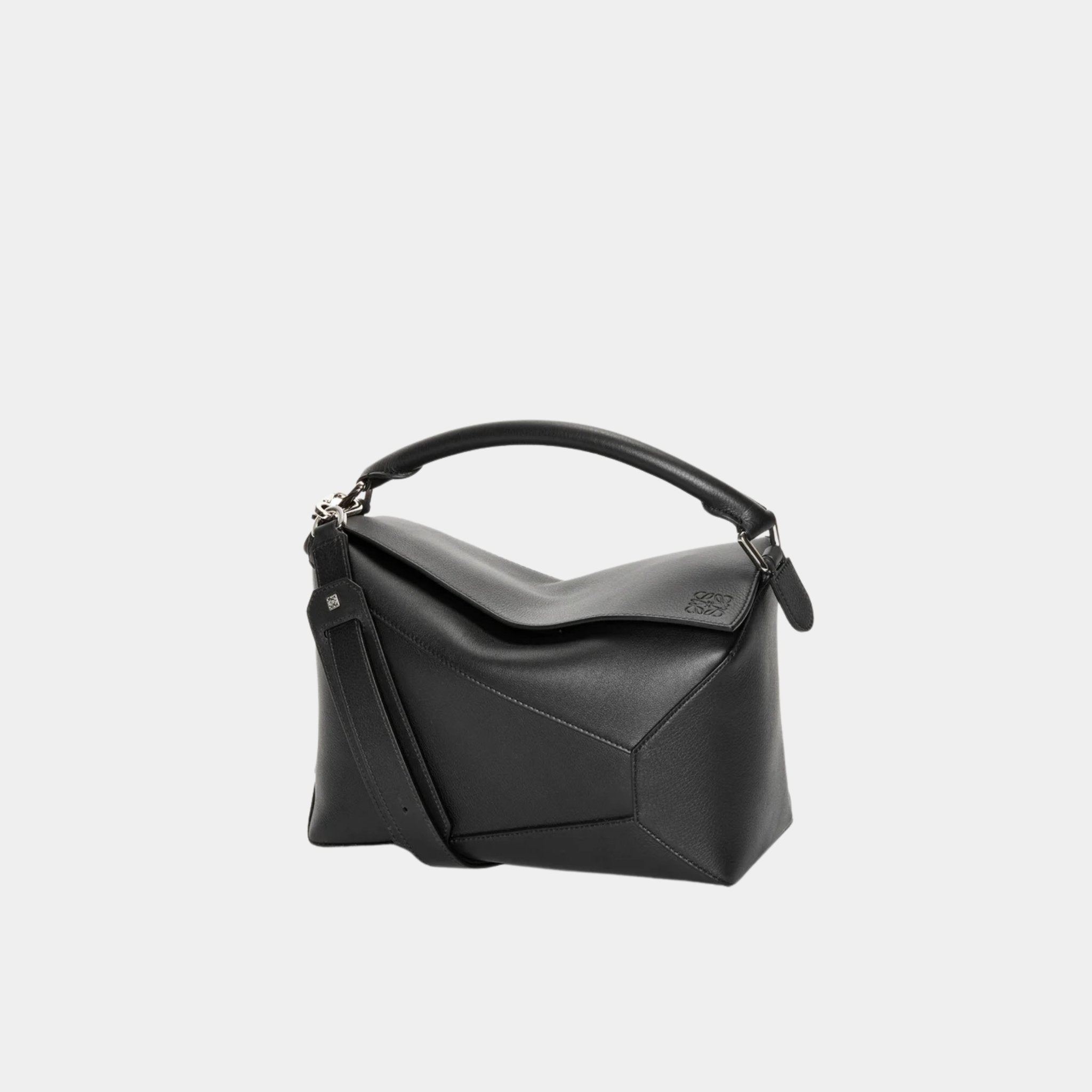 Loewe Medium Puzzle Edge Bag Classic Calf Leather, Black, Front