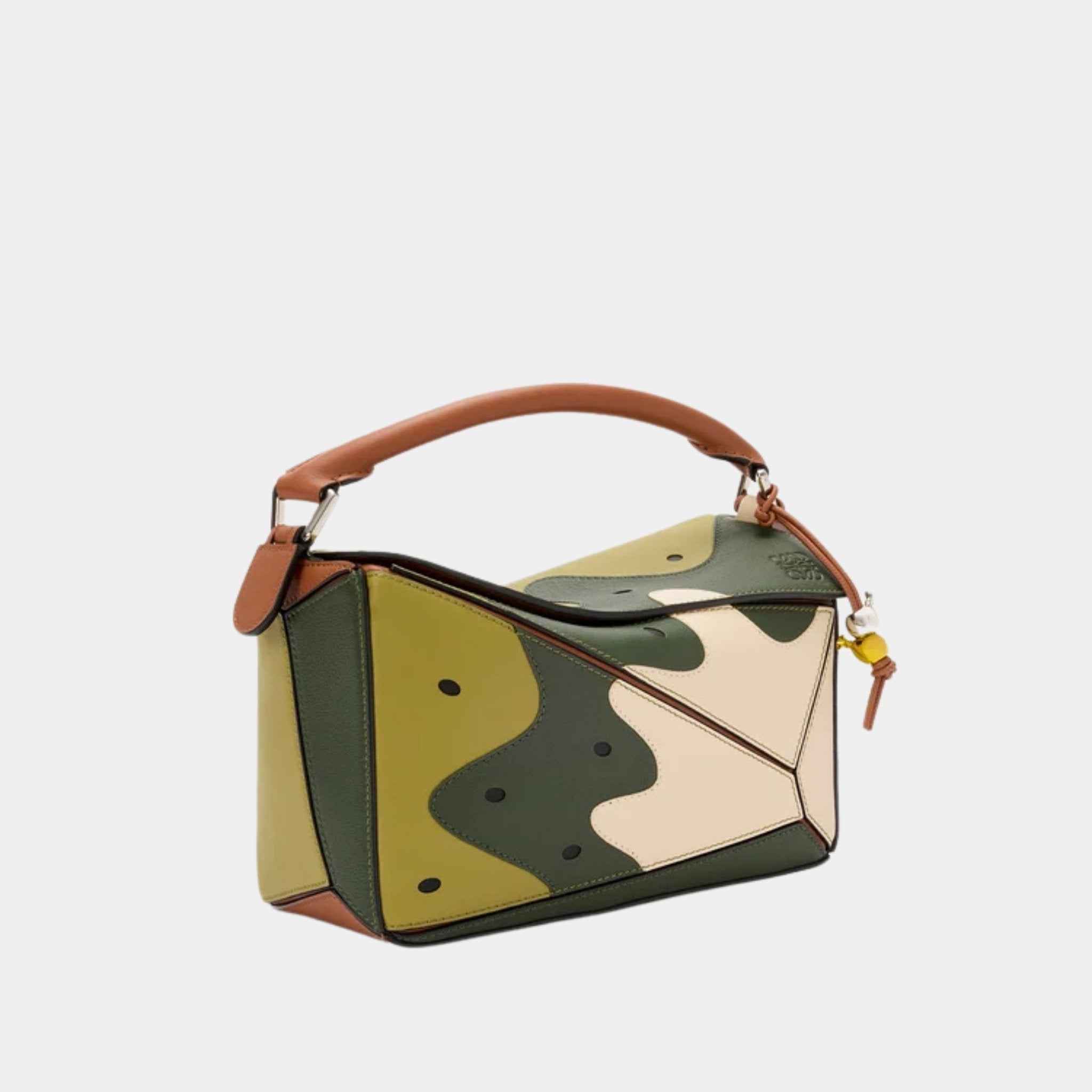 Loewe Puzzle 10 Paula Ibiza Kiwi Re-edition Bag in Classic Calfskin, Side